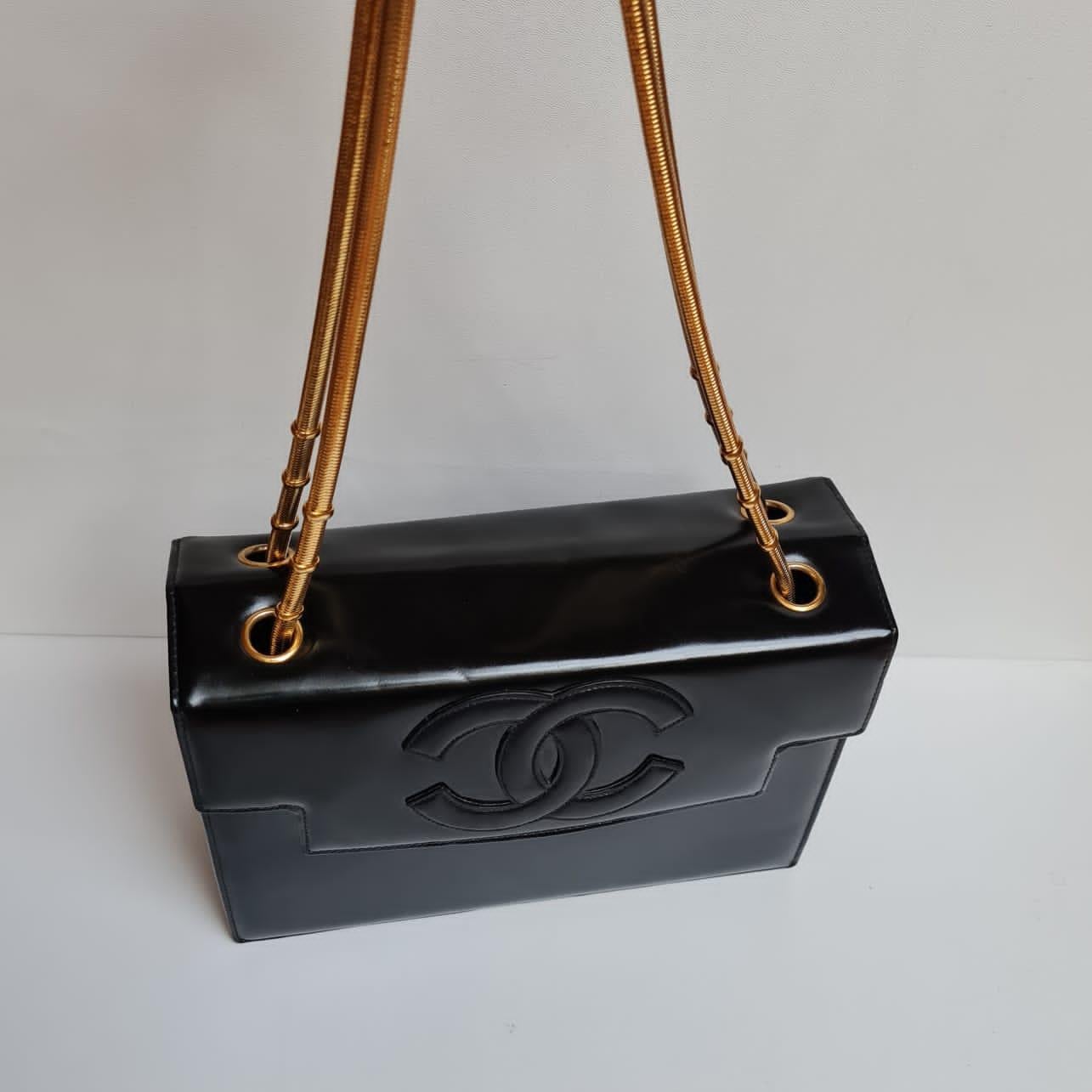 Vintage Chanel Black Patent Snake Chain Shoulder Bag 2