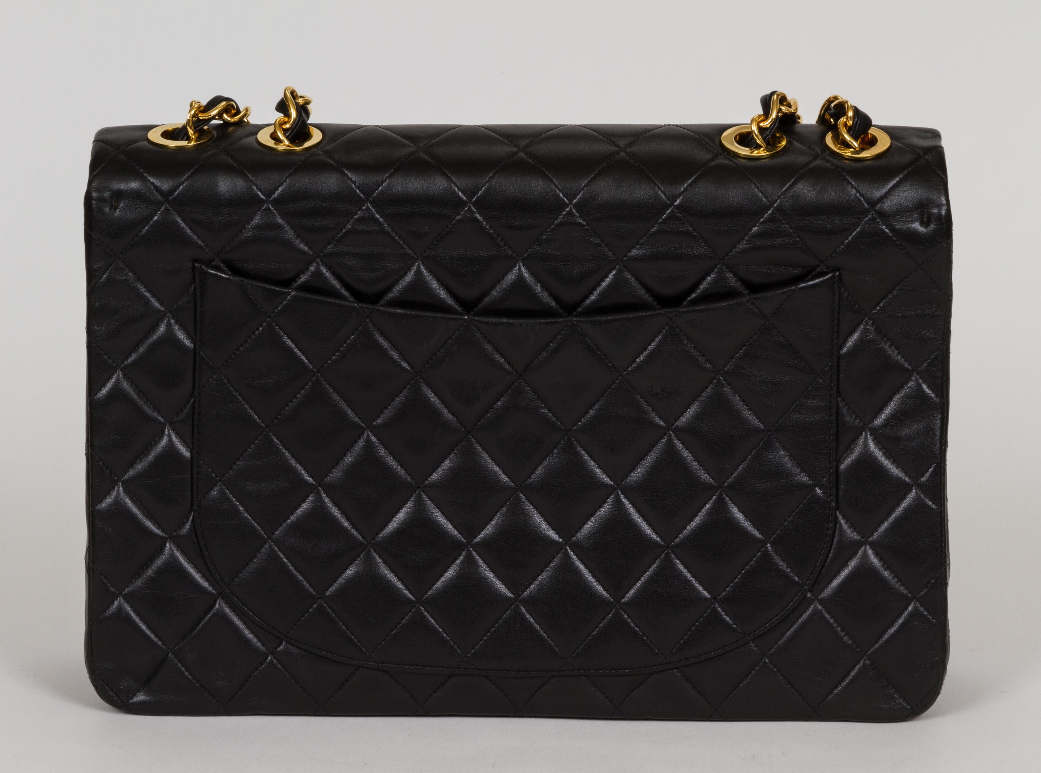 Vintage Chanel Black Quilted Jumbo Classic Flap Bag In Good Condition In West Hollywood, CA