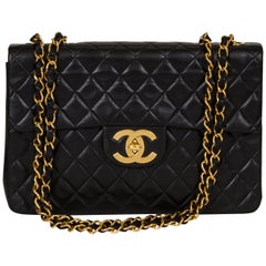 Vintage Chanel Schwarz Gesteppte Jumbo Classic Flap Tasche