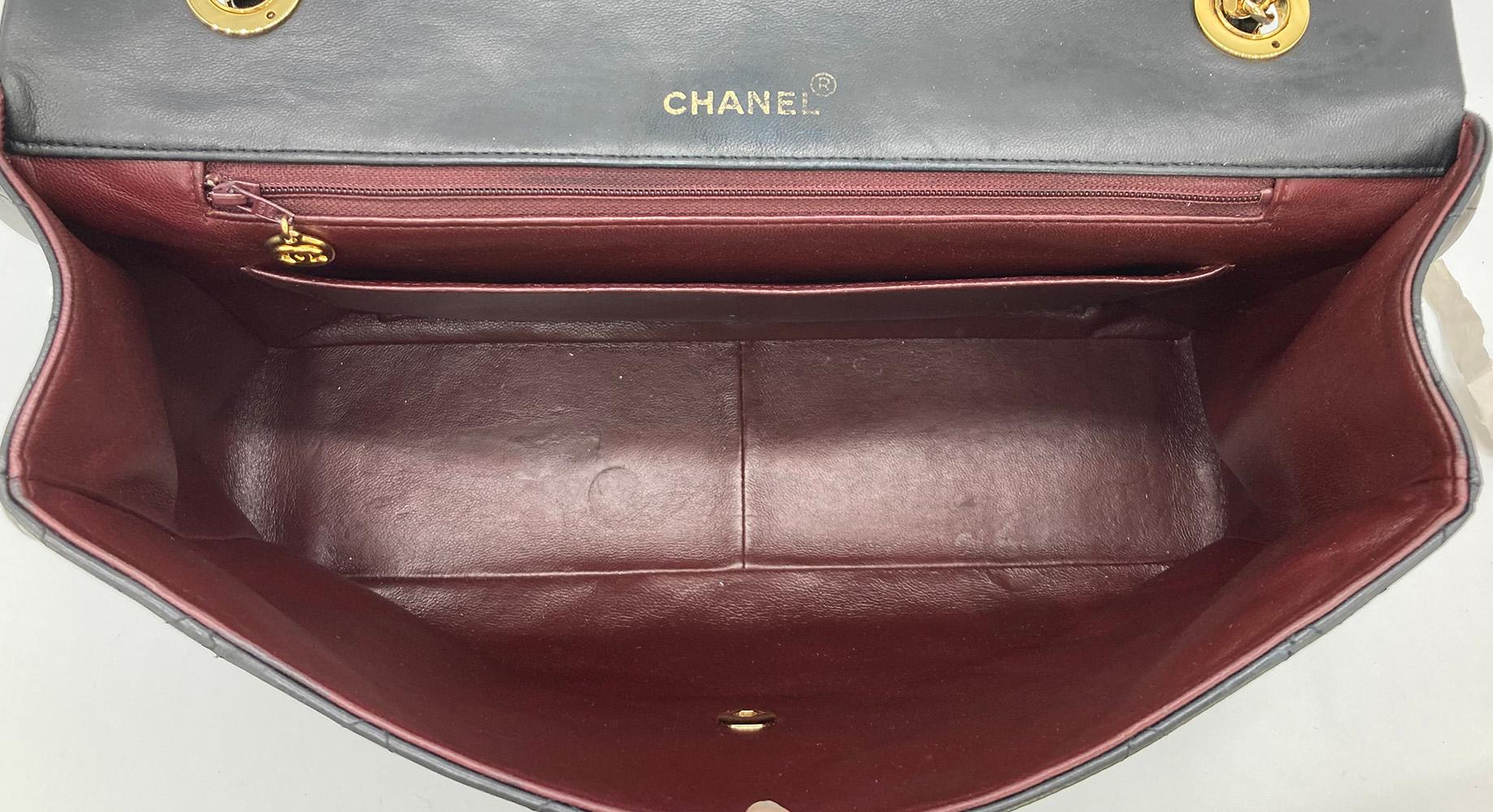 Vintage Chanel Black Quilted Lambskin Maxi Classic Flap 7