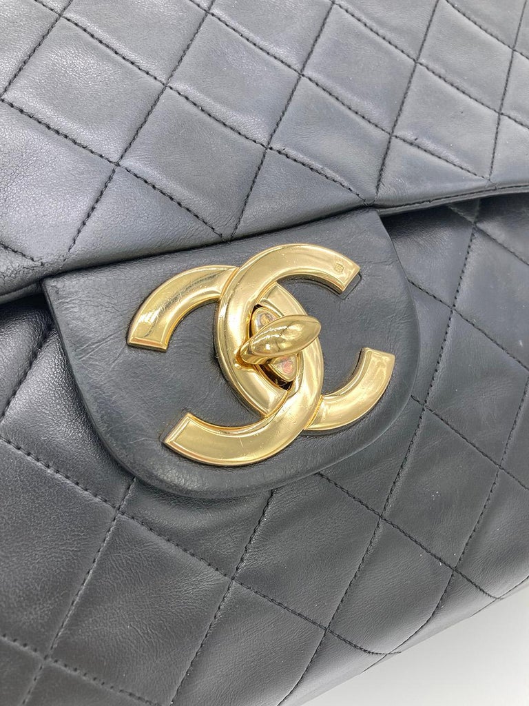 Vintage Chanel Black Quilted Lambskin Maxi Classic Flap  For Sale 1