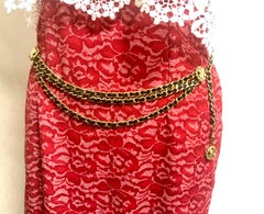 Chanel Vintage Schwarzer Skinny-Lederkette und dreistrangiger Gürtel mit Kleeblatt