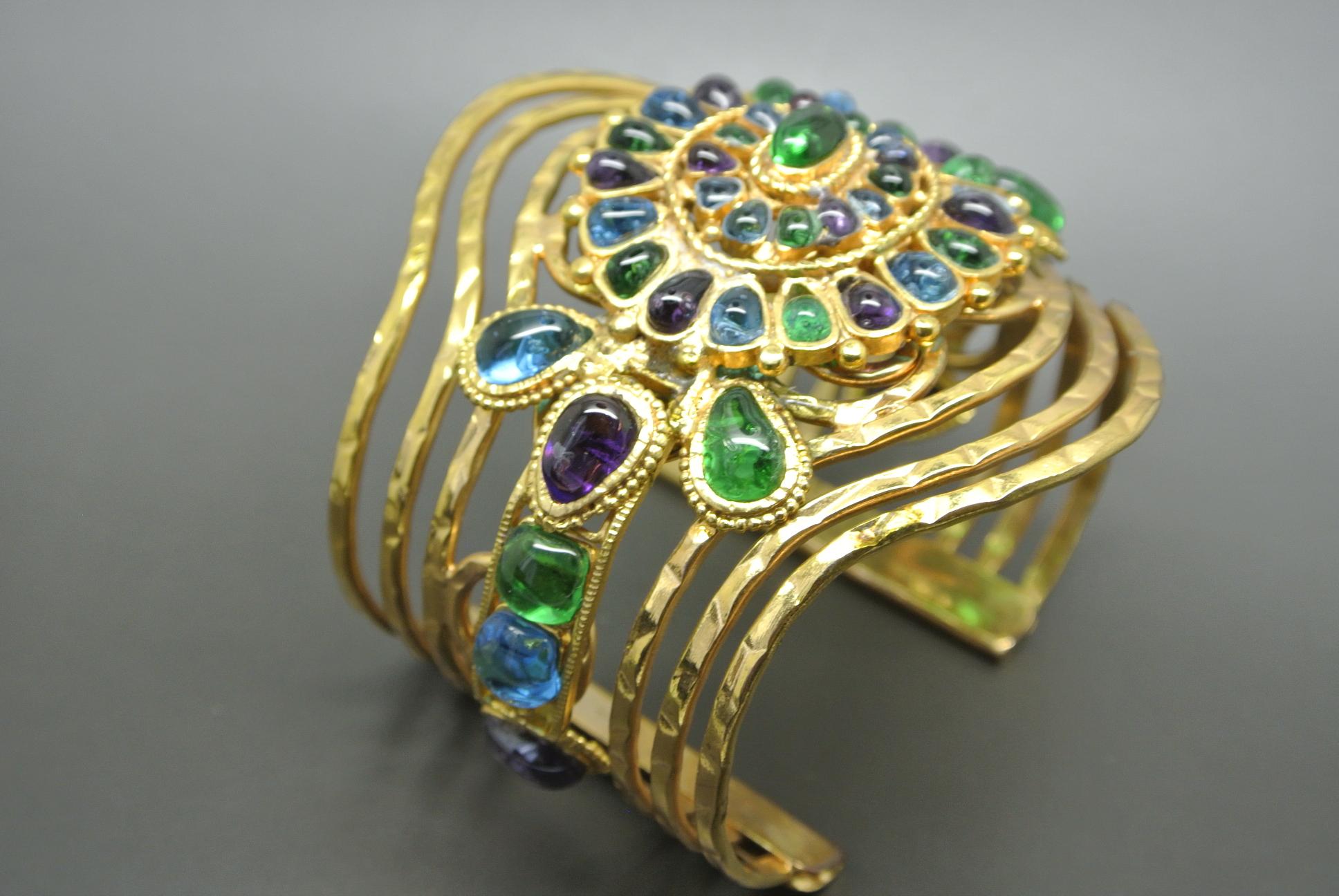 Vintage Chanel Blue Purple Gripoix Glass Byzantine Statement Bracelet Cuff In Fair Condition For Sale In Yuting Ren, GB