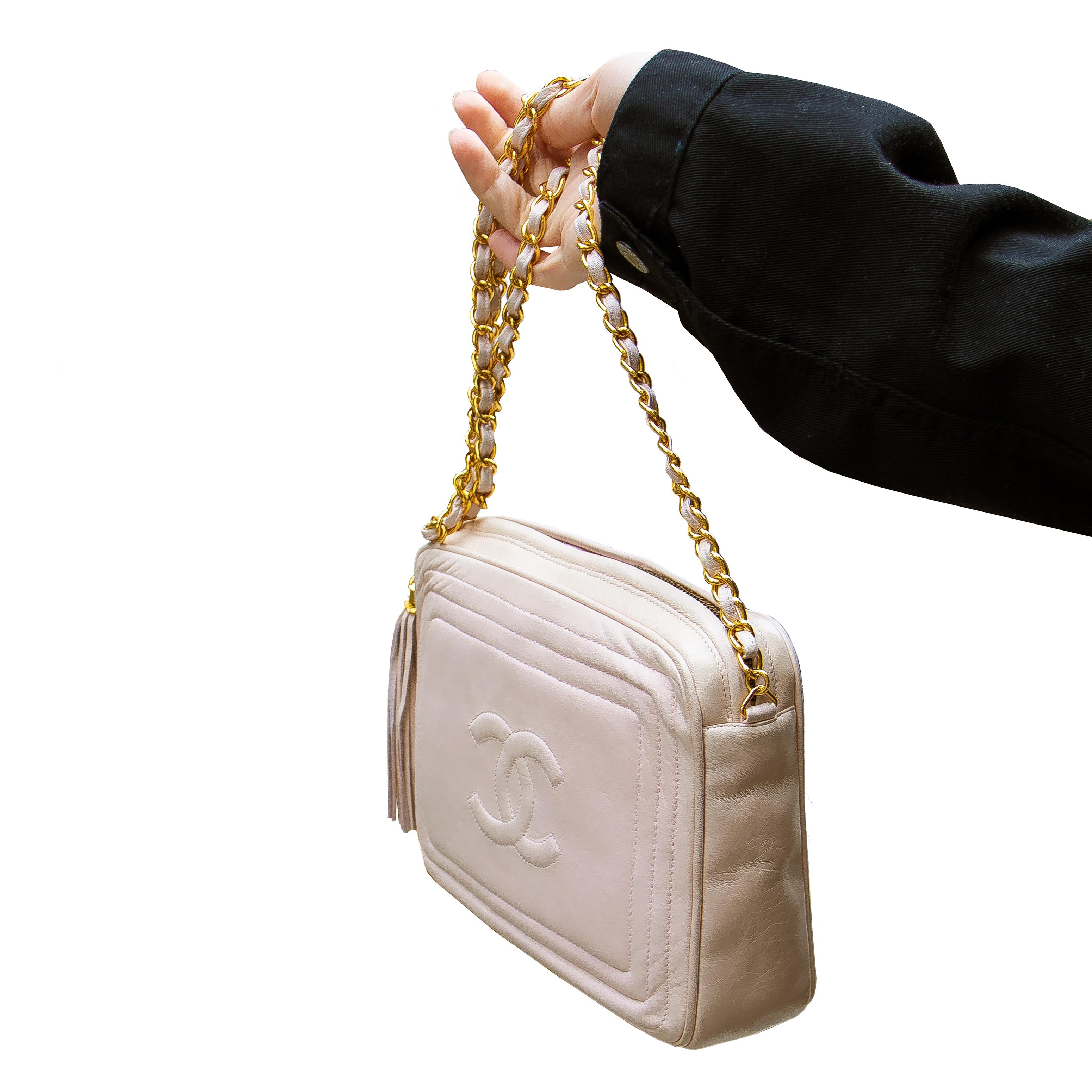 Beige Vintage Chanel Blush Pink Leather Crossbody hand Bag