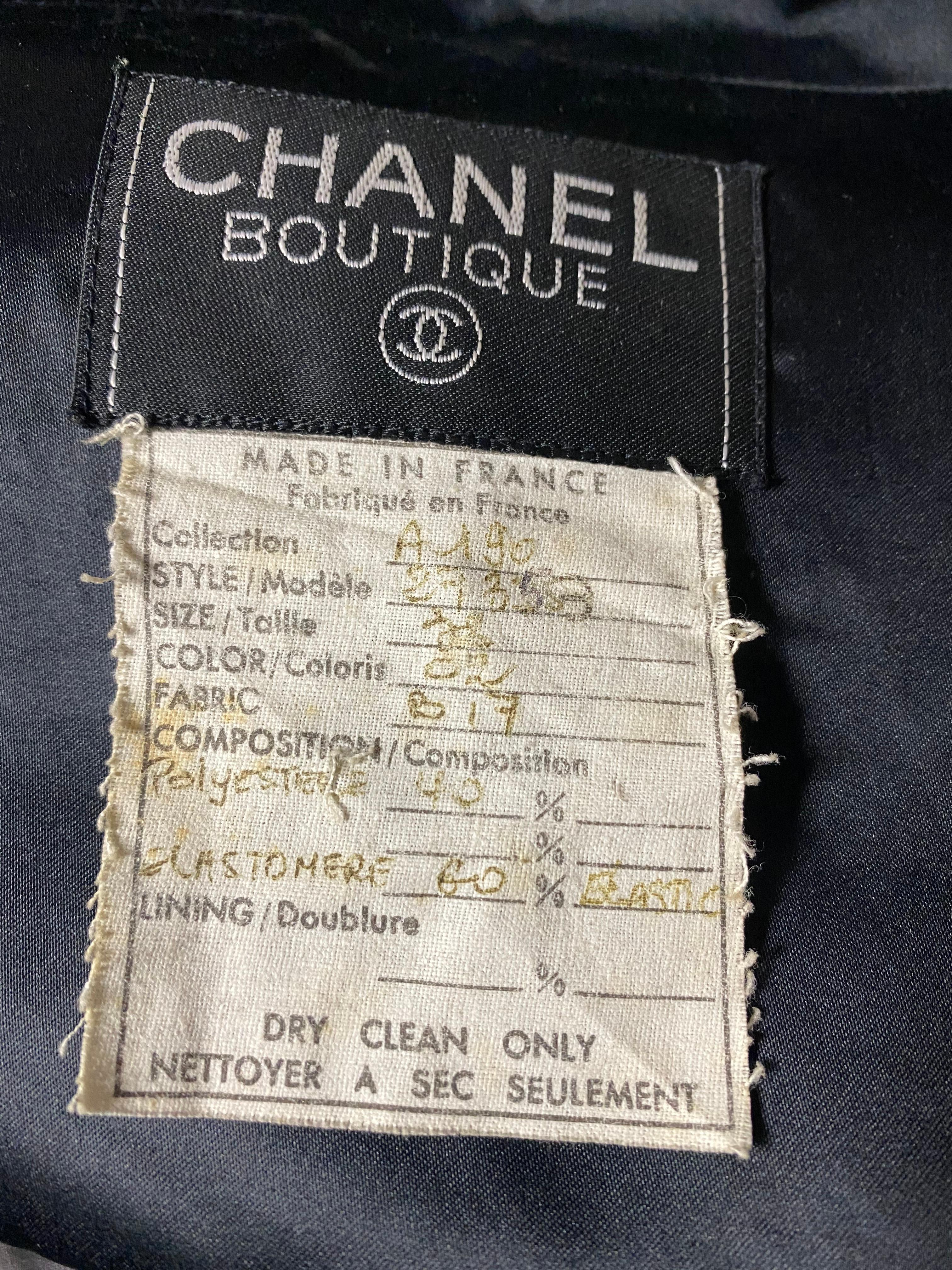 Vintage Chanel Boutique Navy Rain Coat Jacket For Sale 2