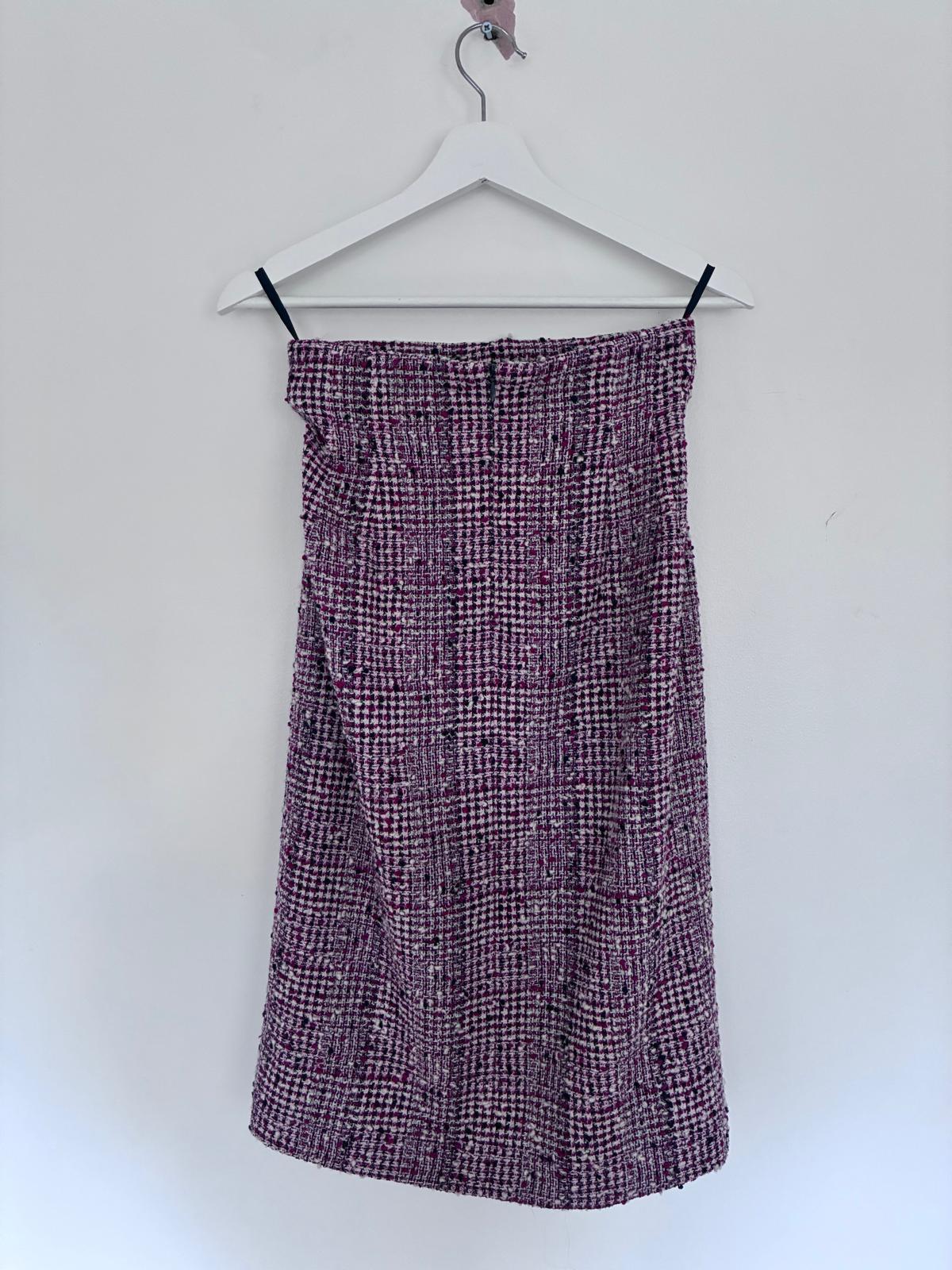 Vintage Chanel Boutique Tweed Skirt Suit For Sale 6