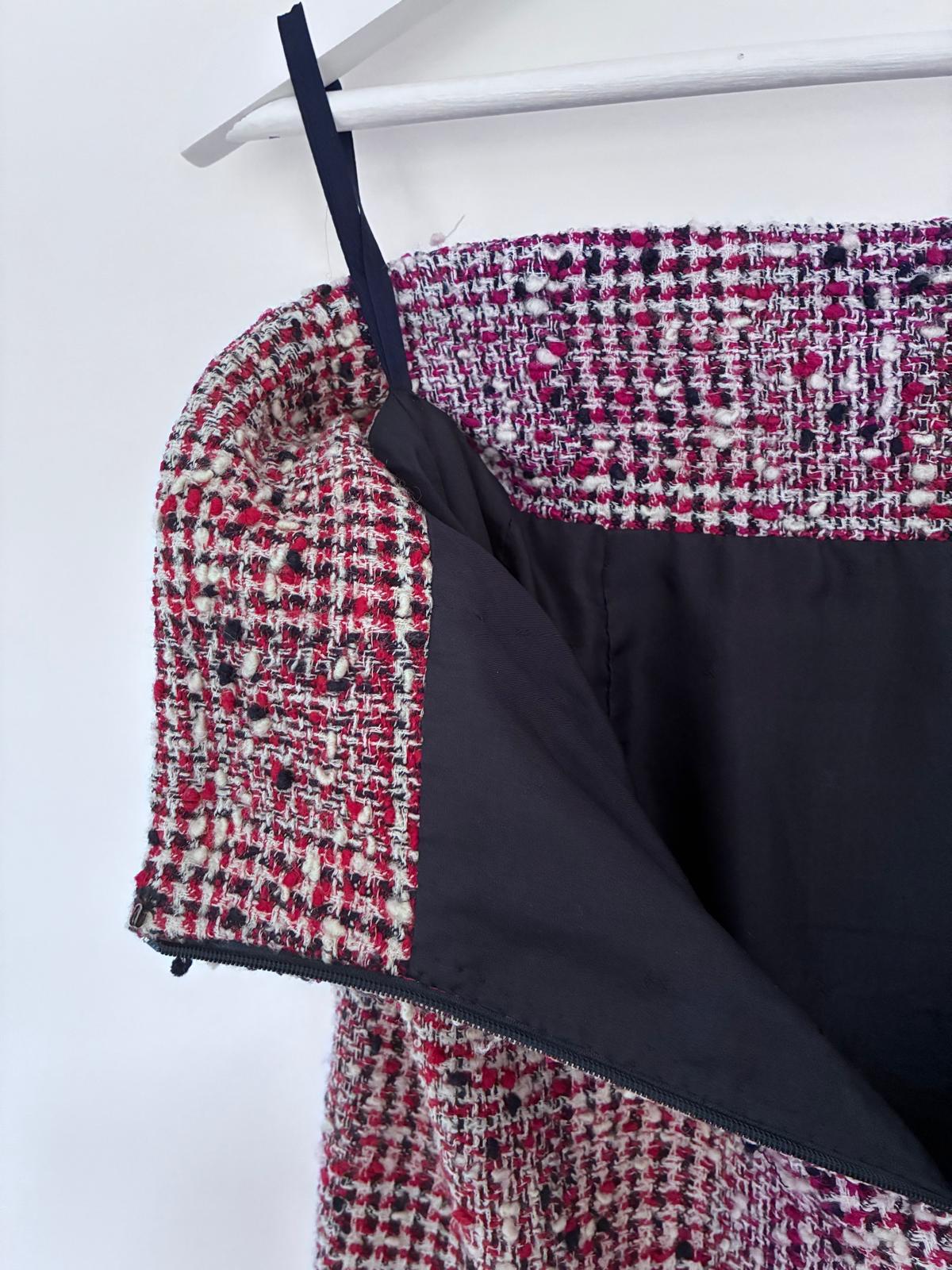 Vintage Chanel Boutique Tweed Skirt Suit For Sale 4