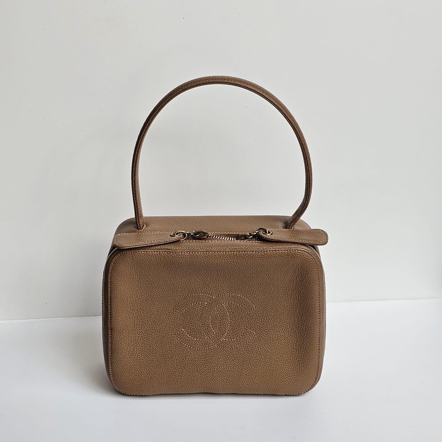 Vintage Chanel Brown Caviar Small Top Handle Zip Bag 10