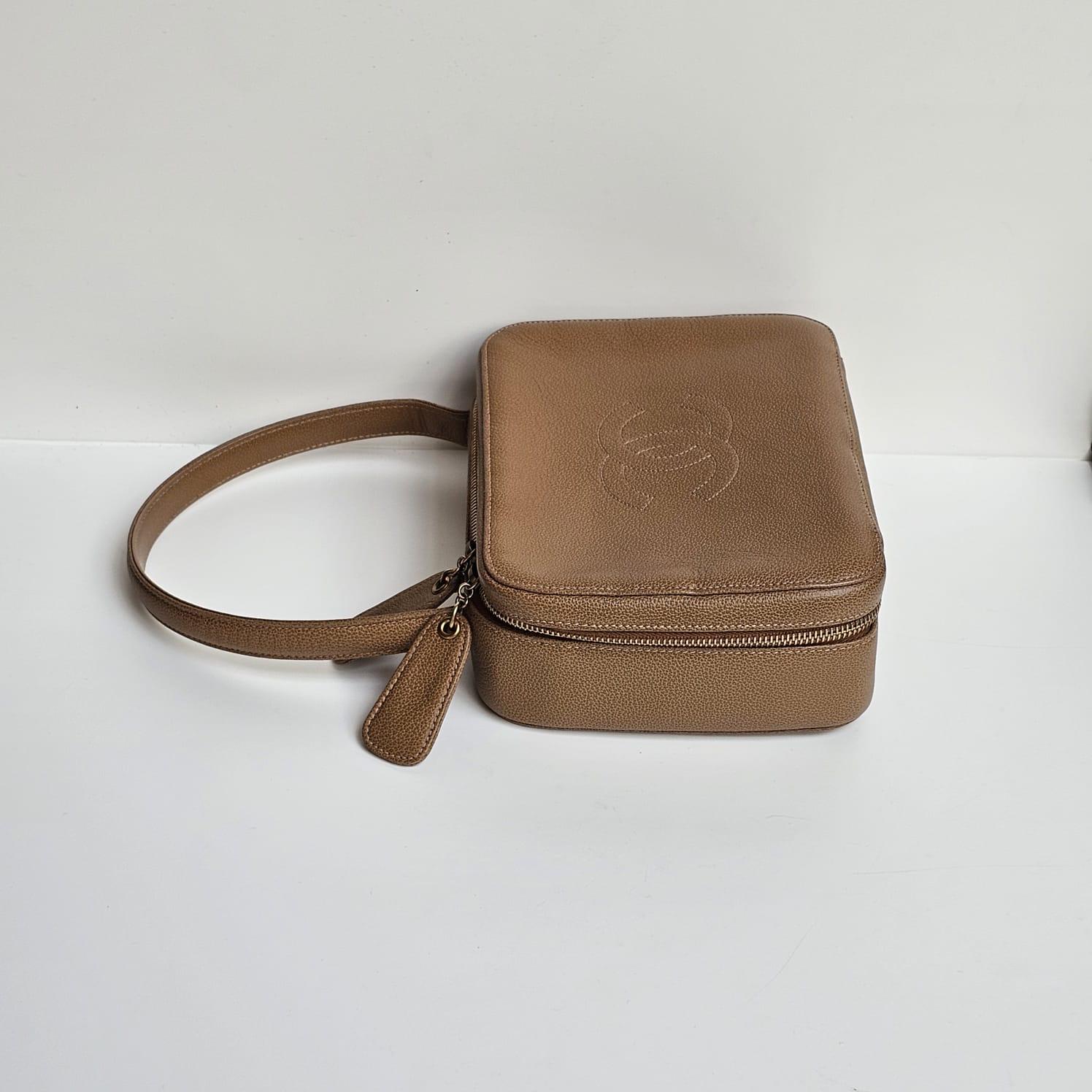 Vintage Chanel Brown Caviar Small Top Handle Zip Bag 3