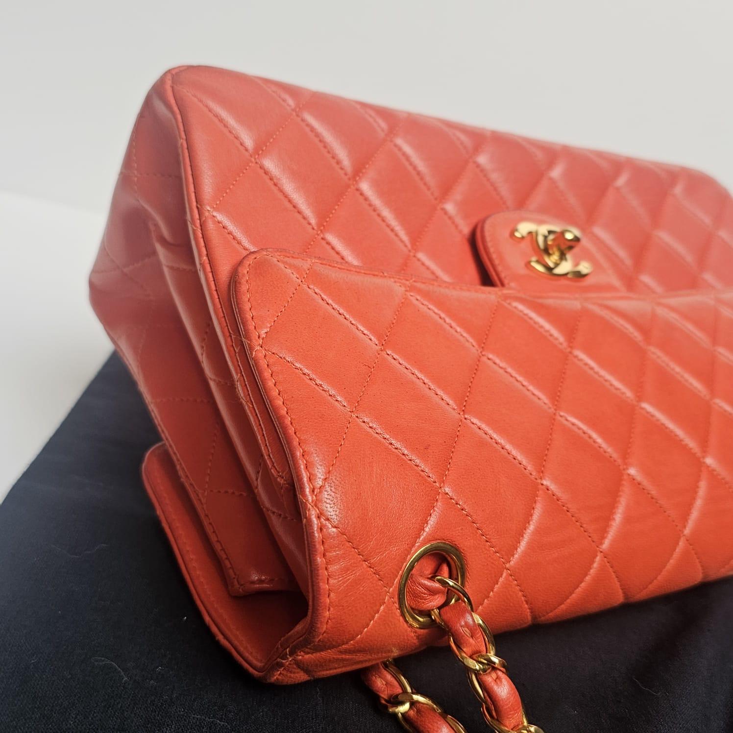 Vintage Chanel Burnt Orange Lammfell Medium Biface Flap Tasche im Angebot 12