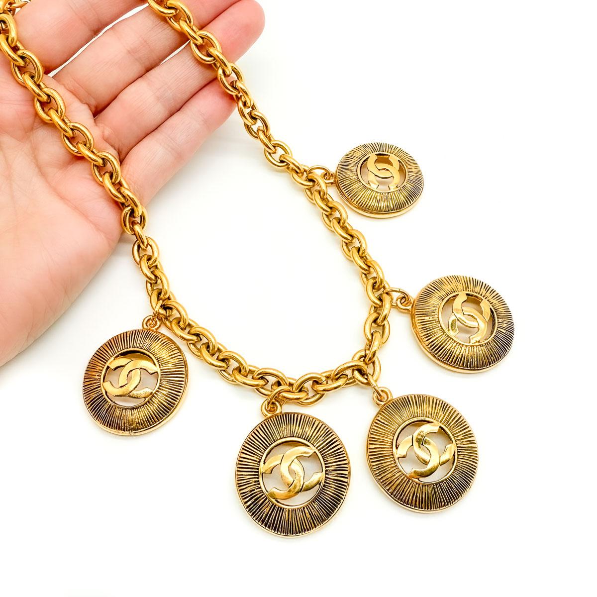Vintage Chanel by Lagerfeld Sunburst Logo Charm Necklace 1980s In Good Condition For Sale In Wilmslow, GB
