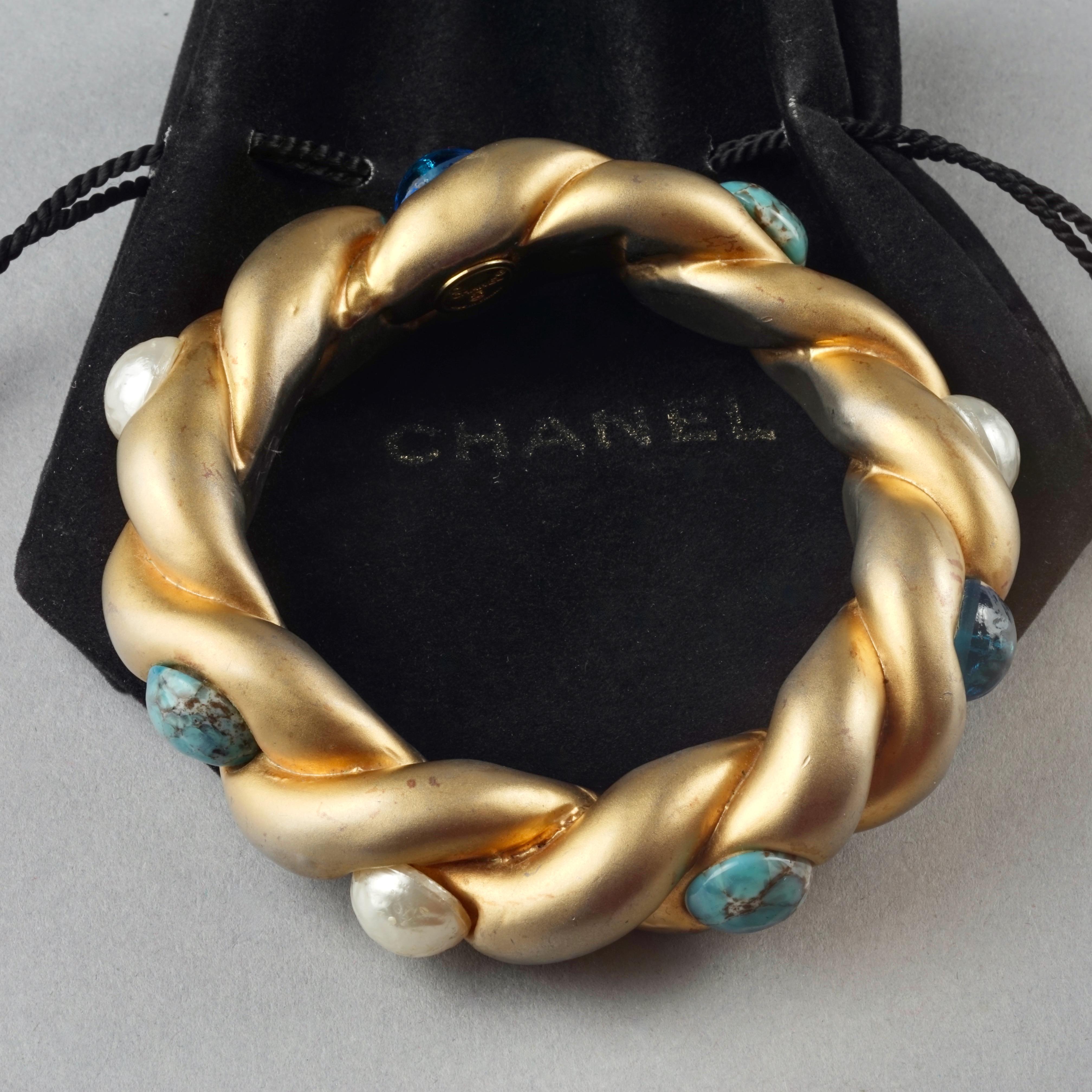 Vintage CHANEL by VICTOIRE de CASTELLANE Gripoix Twisted Rope Bangle Bracelet For Sale 6