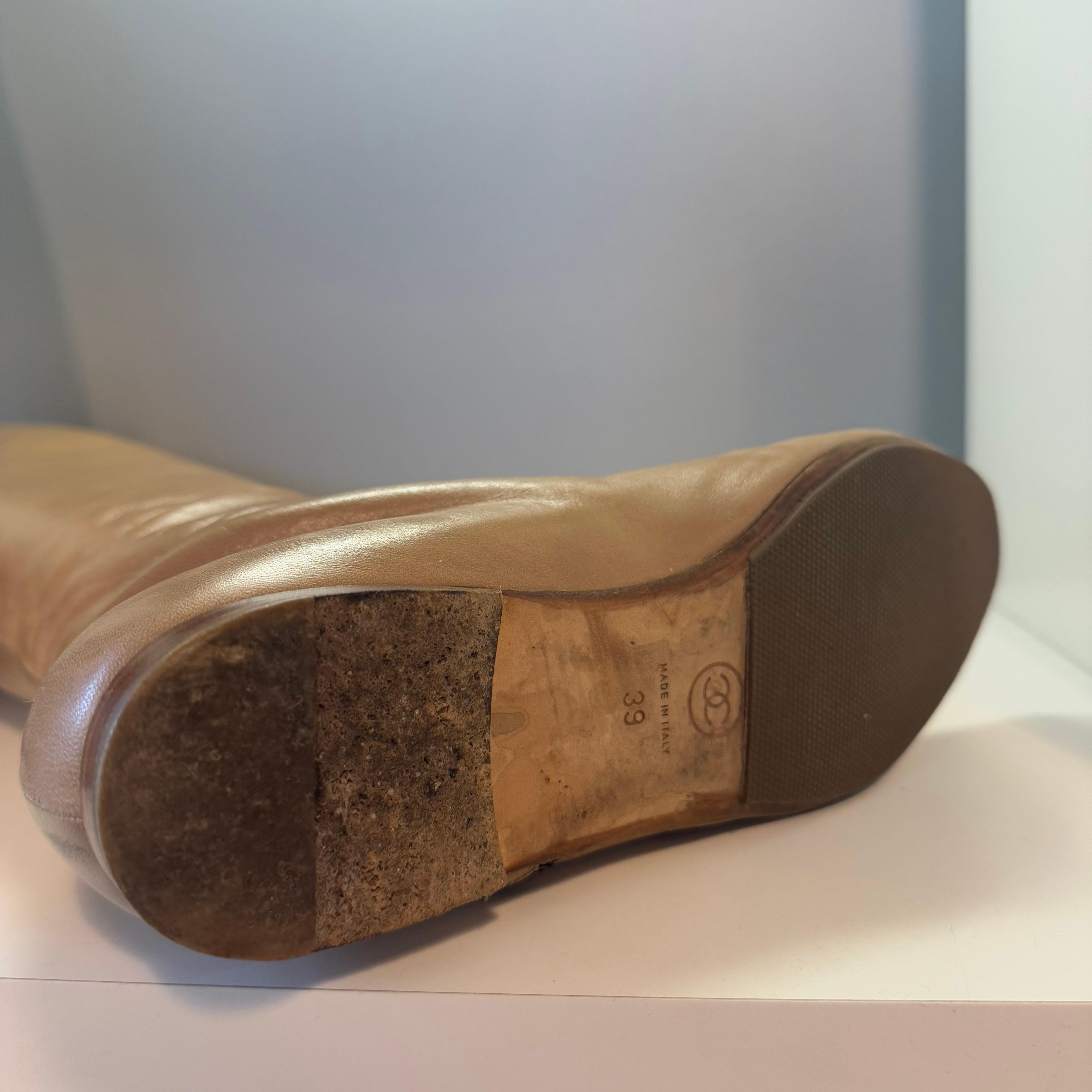 Vintage Chanel Camel Leather Boots IT 39 For Sale 3