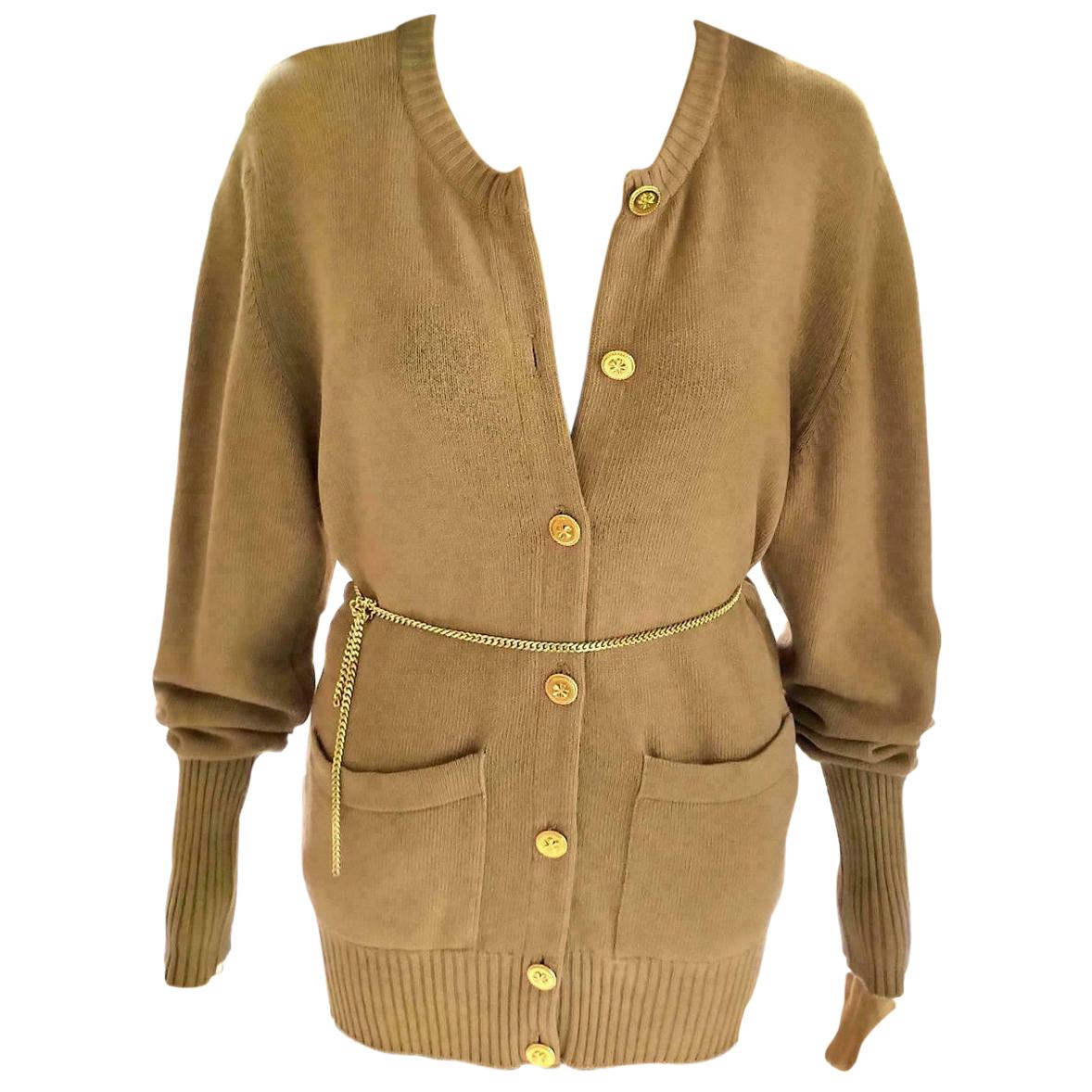 Vintage Chanel Camel Tan & Gold 100% Cashmere Sweater Cardigan FR 38/ US 4 6 For Sale