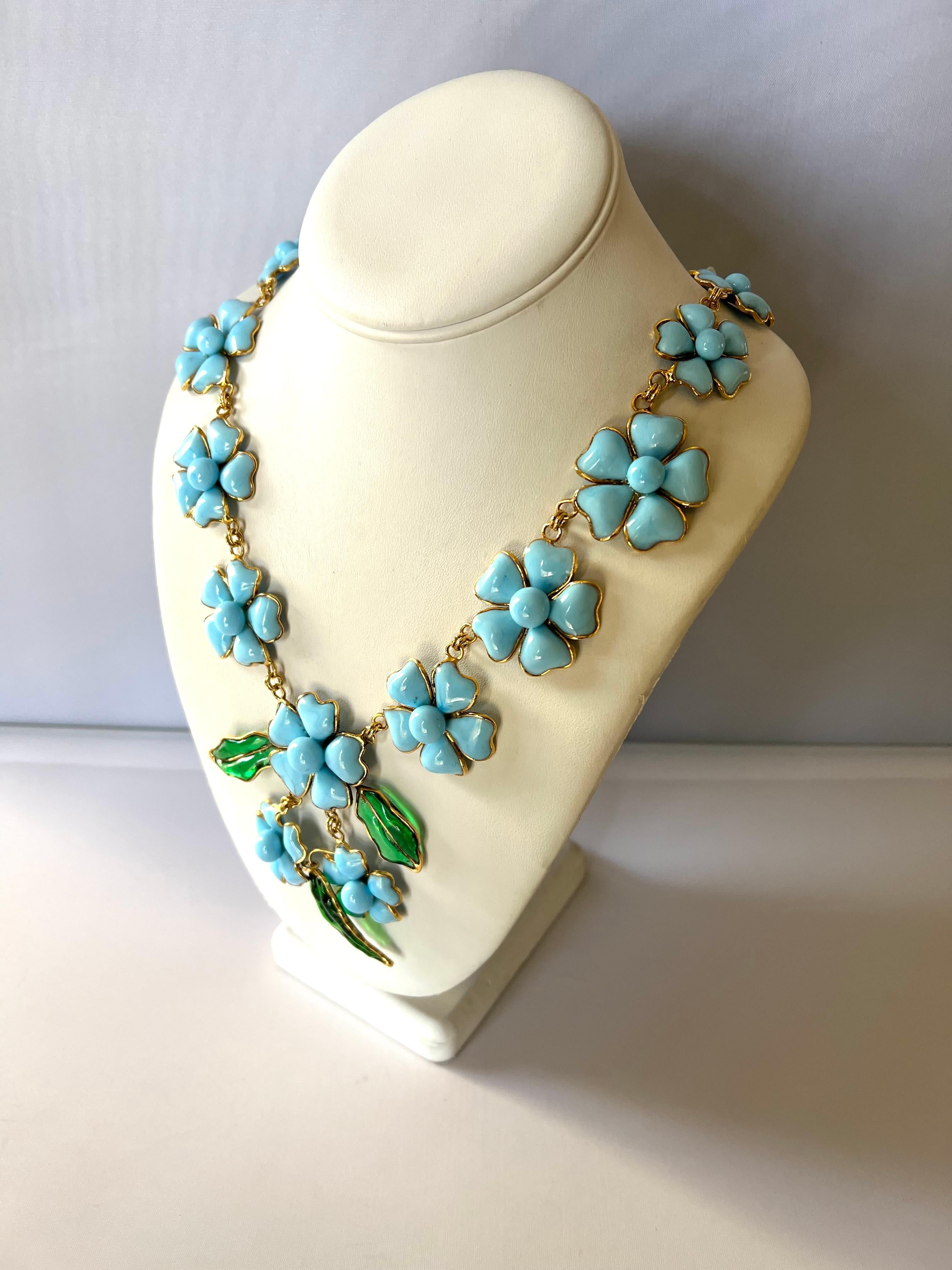 Vintage Chanel Camellia Turquoise Necklace  In Excellent Condition For Sale In Palm Springs, CA