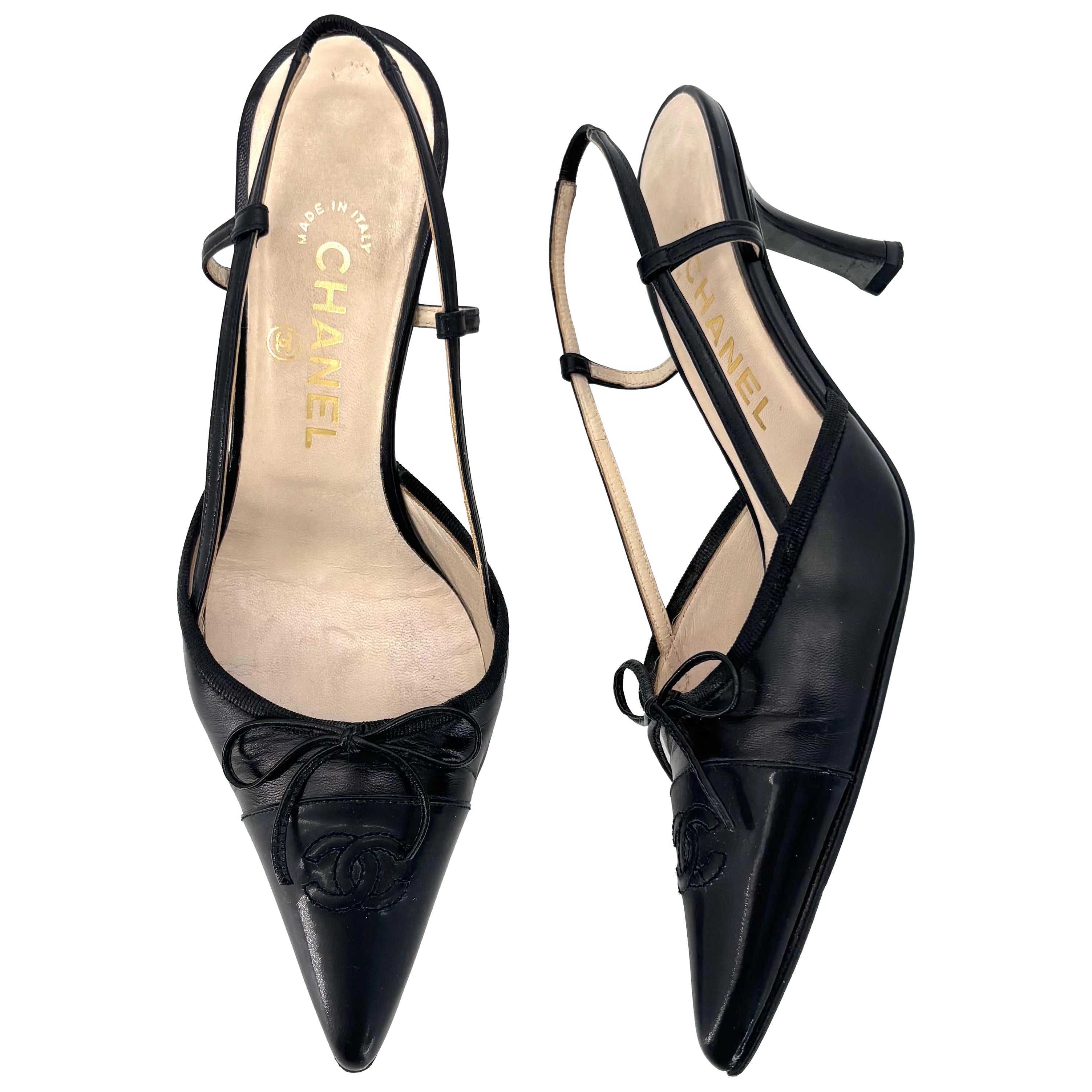 Vintage Chanel CC Logo Bow Black Leather Slingback Pointed Toe Pumps 38.5EU