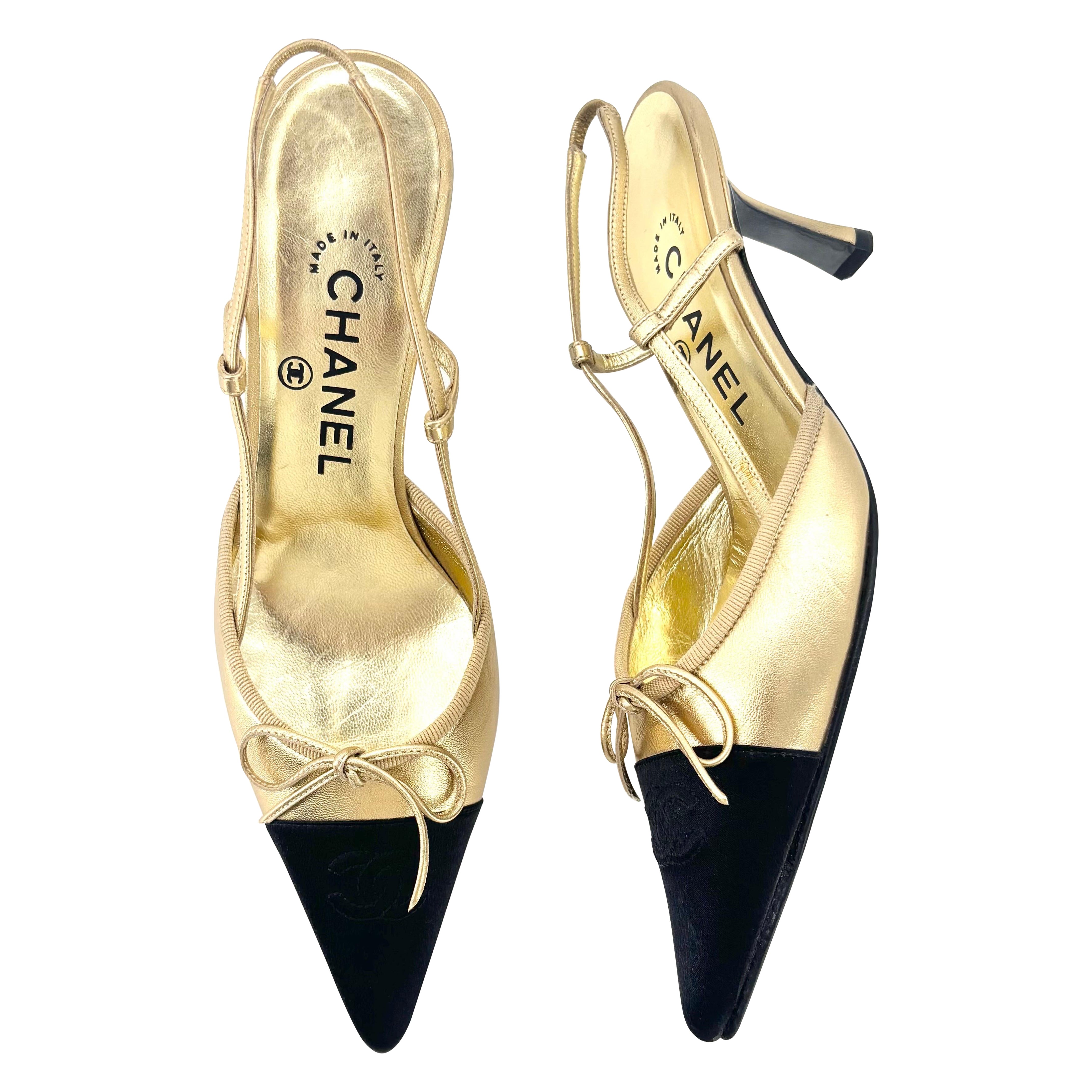 Vintage Chanel CC Logo Bow Cap Toe Slingback Pumps 37