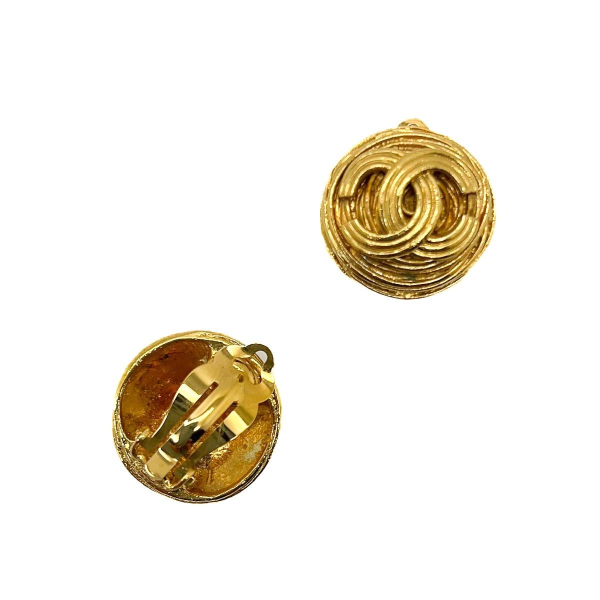 Women's or Men's Vintage Chanel CC Logo Nest Earrings 1994 For Sale