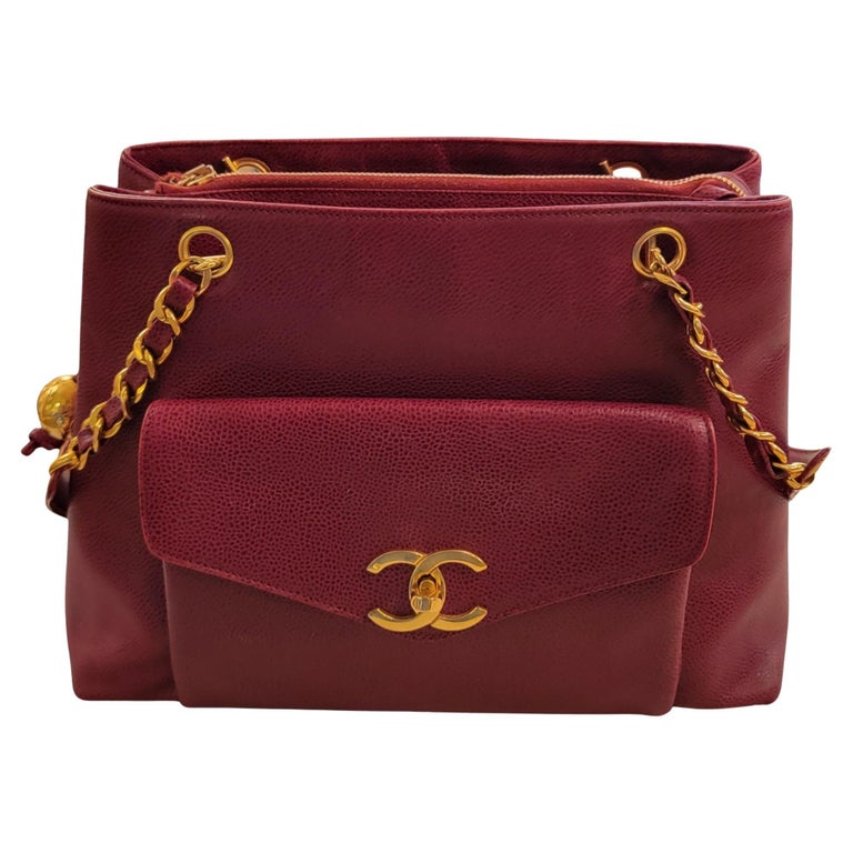 Vintage Chanel Box Handbag - 228 For Sale on 1stDibs