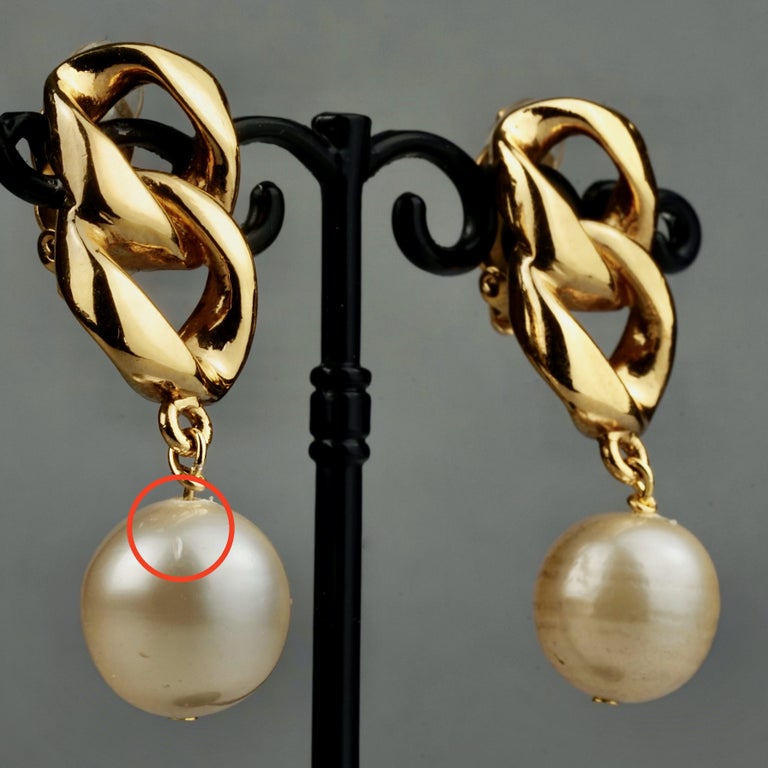 Vintage CHANEL Chain Pearl Dangling Earrings at 1stDibs