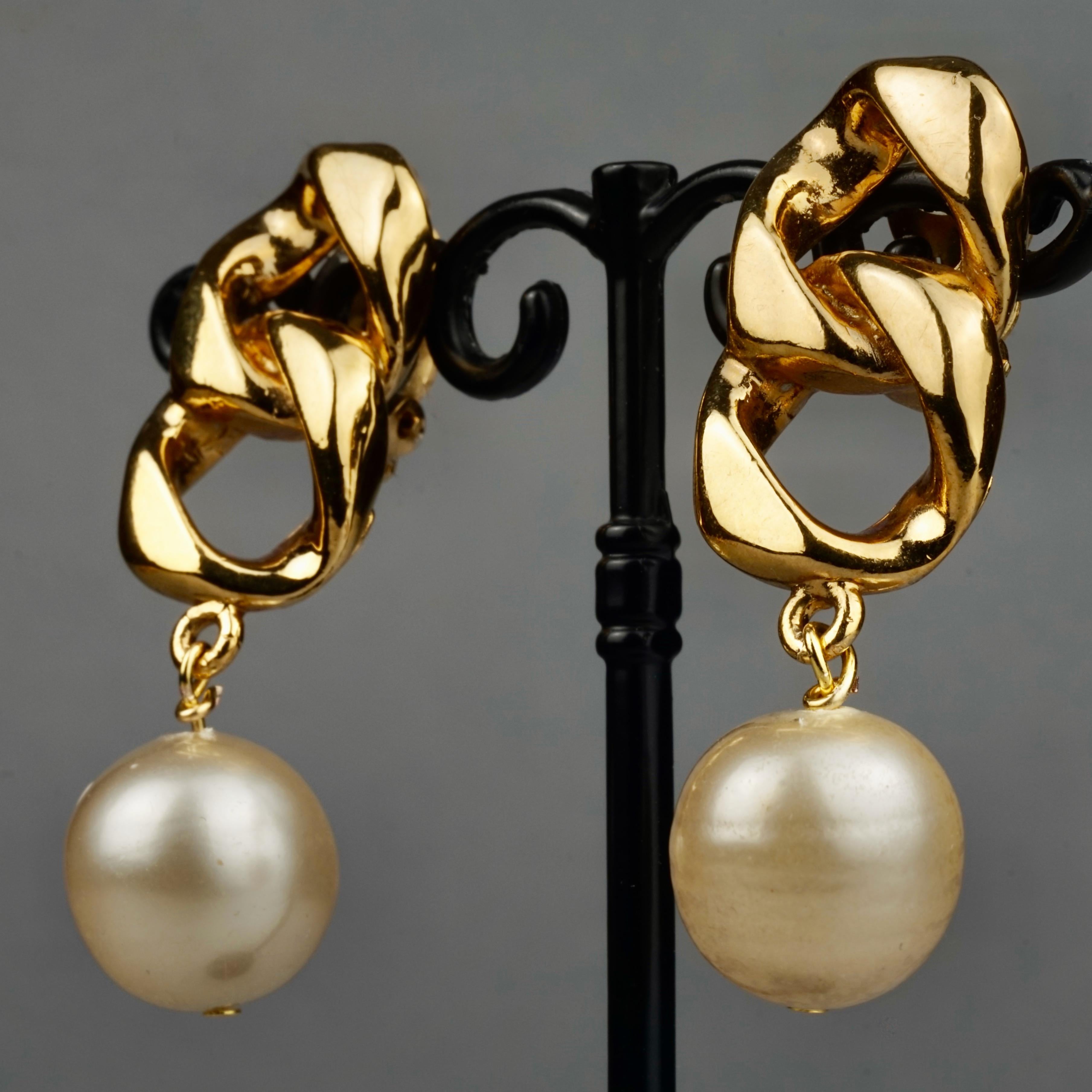 chanel chain link earrings