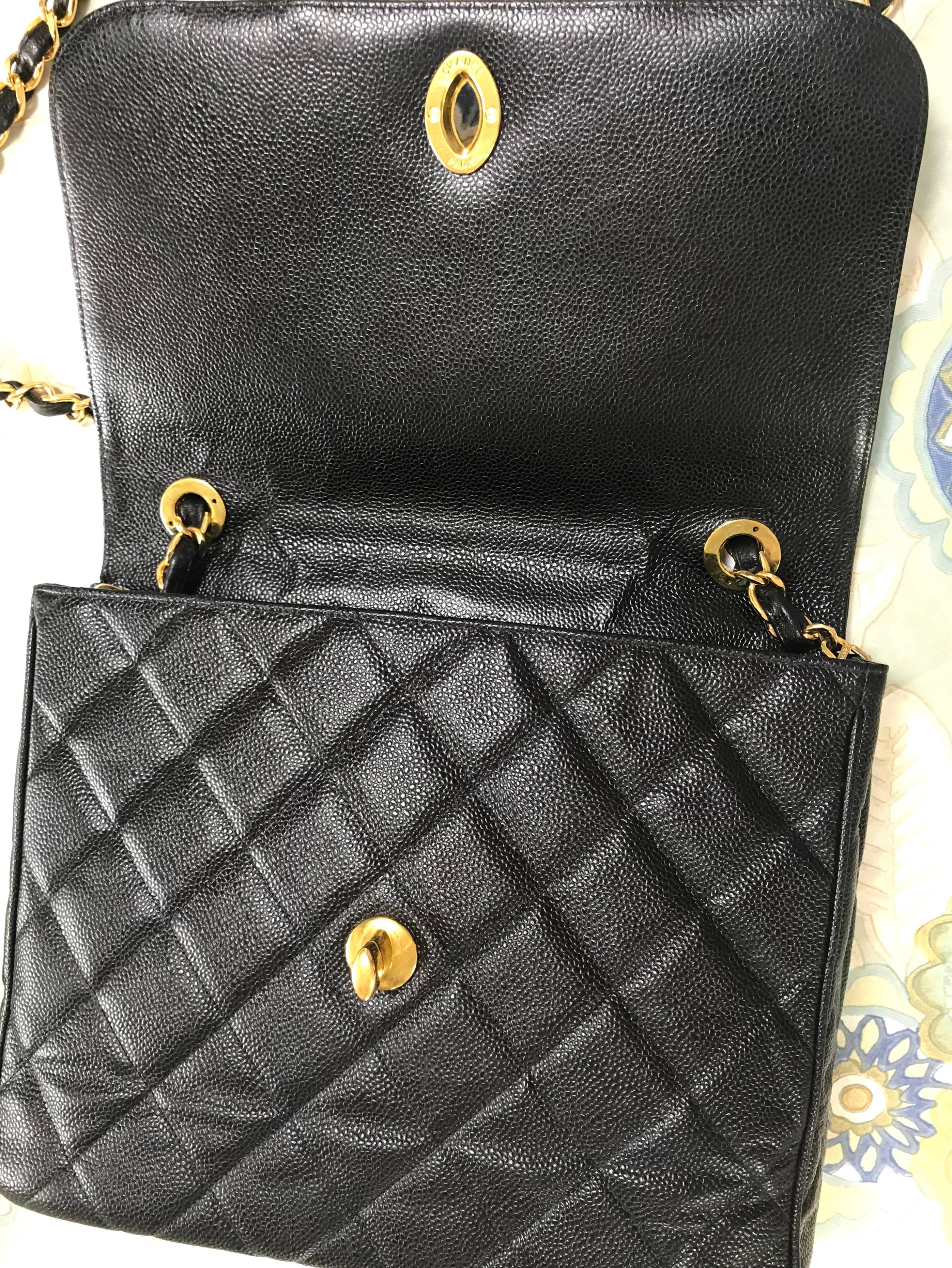 Vintage Chanel classic large black caviar leather 2.55 square chain shoulder bag For Sale 9