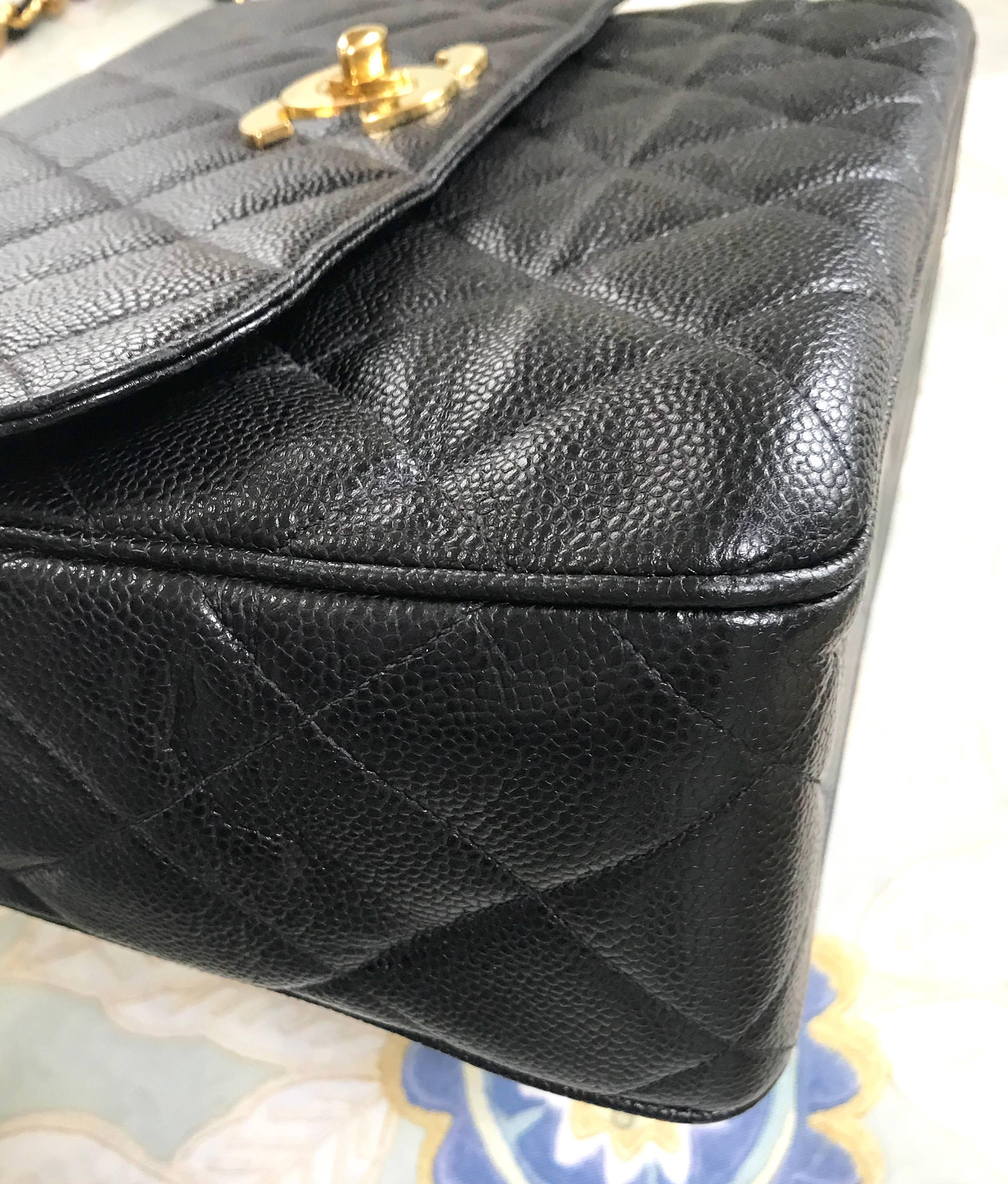 Vintage Chanel classic large black caviar leather 2.55 square chain shoulder bag For Sale 3