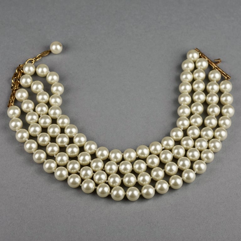 Vintage CHANEL Classic Multi Strand Pearl Choker Necklace In Excellent Condition In Kingersheim, Alsace