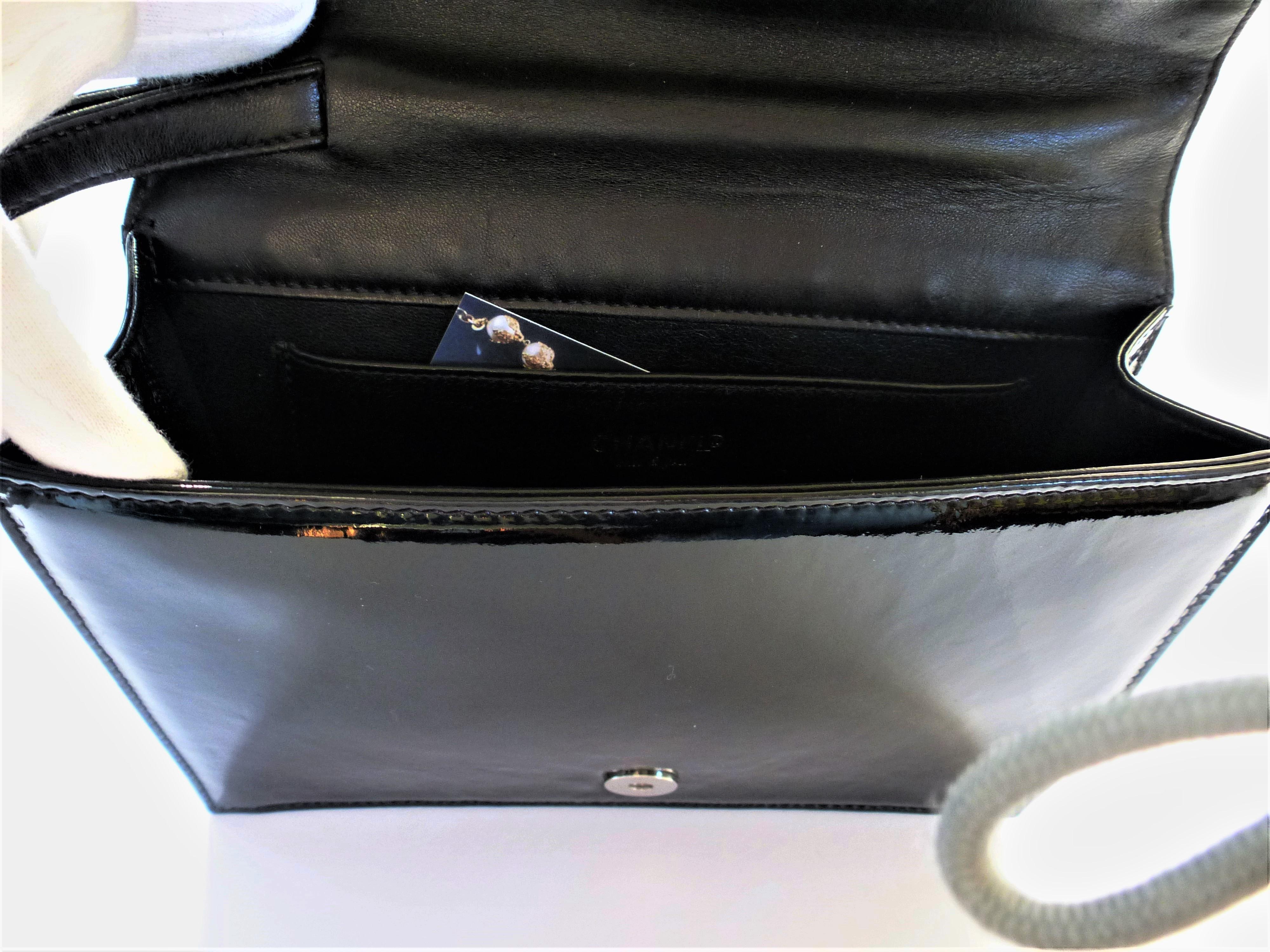 Vintage Chanel Clutch 1990s 'JUST A DROP OF NR. 5' For Sale 2