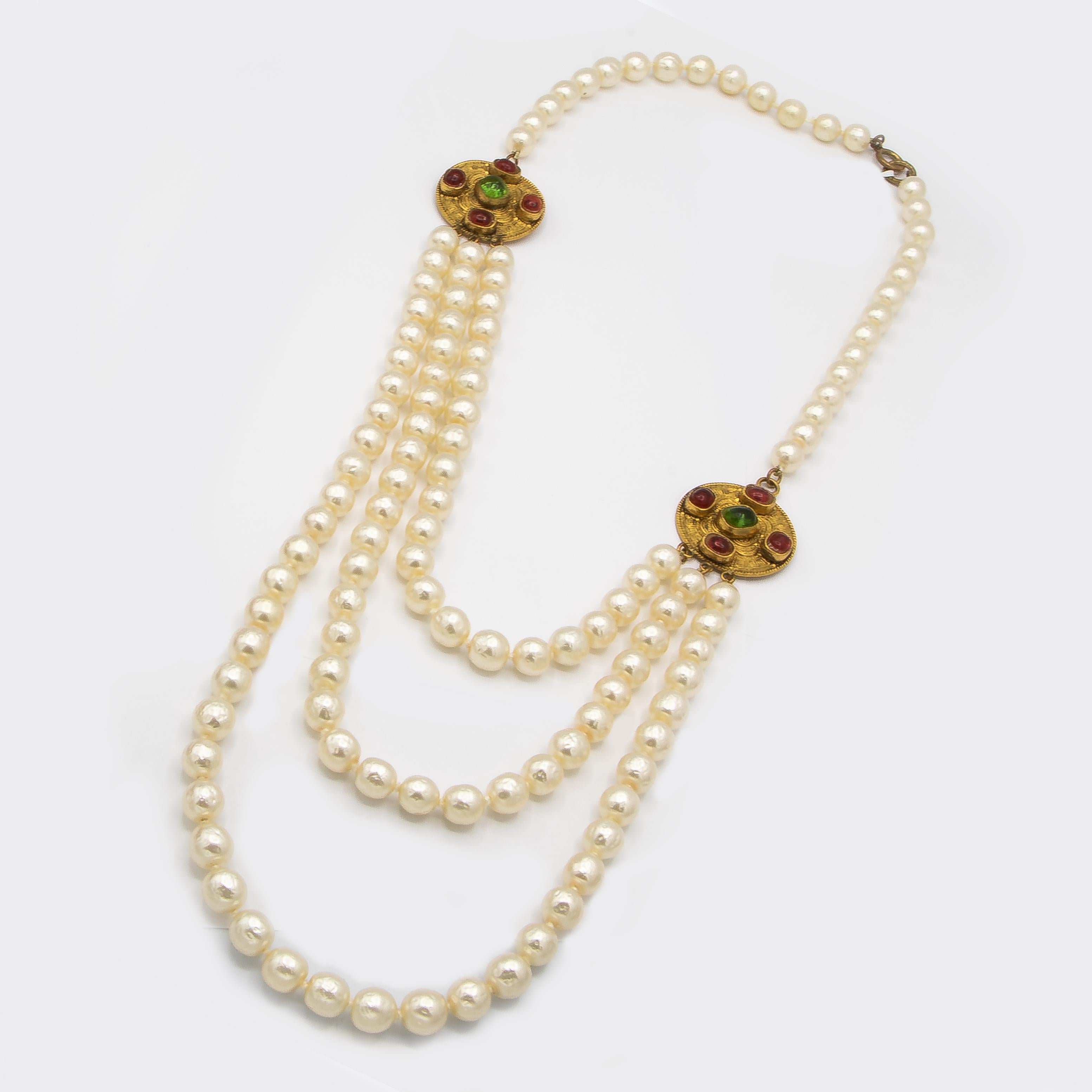 Vintage Chanel Crystal FO Pearls Necklace 1