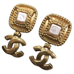 Vintage Chanel Custom Gilt Metal Square Faux Pearl Dangle Clips Earrings 1994