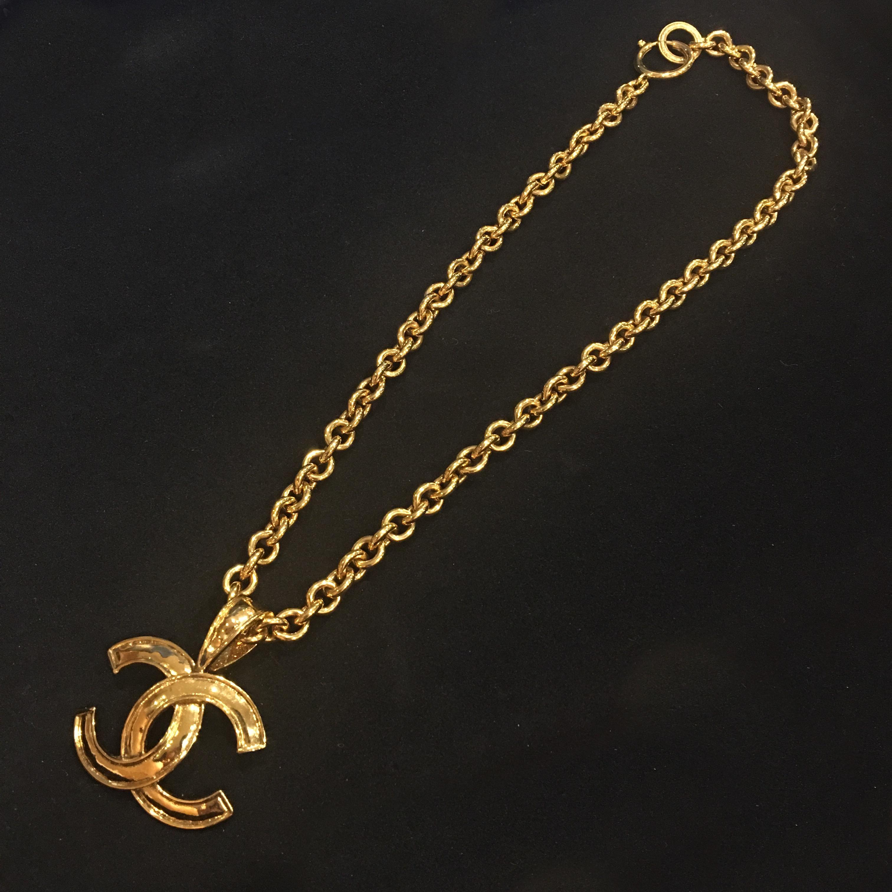 custom gold logo pendant