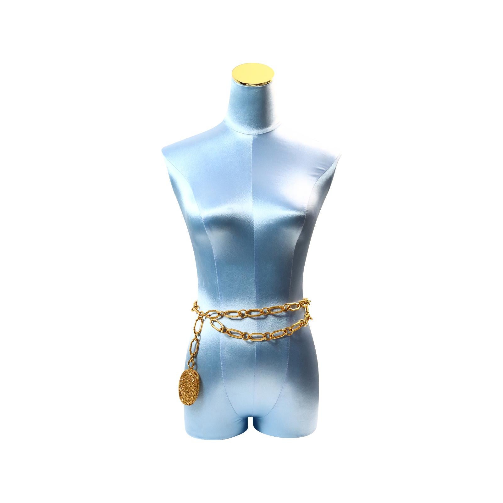 Women's or Men's Vintage Chanel Dangling Byzantine Gold Belt For Sale