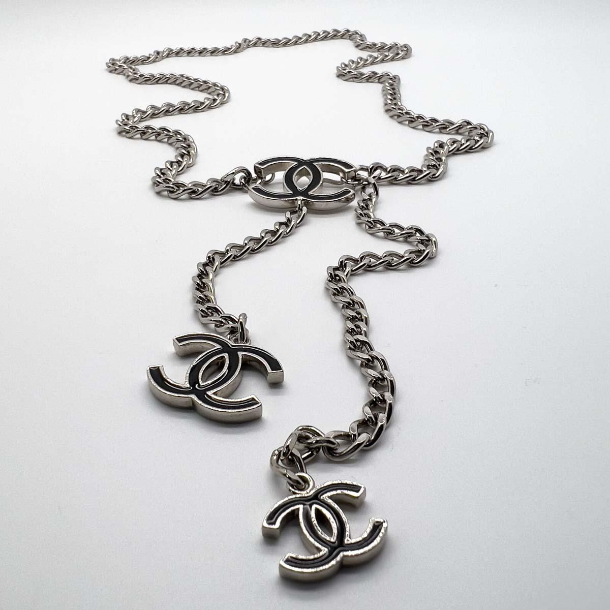 Vintage Chanel Double CC Chunky Chain Necklace 2004 For Sale 1