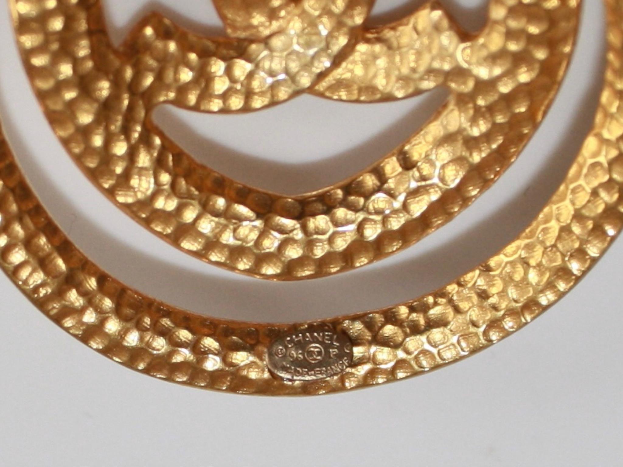 Women's or Men's Vintage Chanel Drop Clip Earrings.