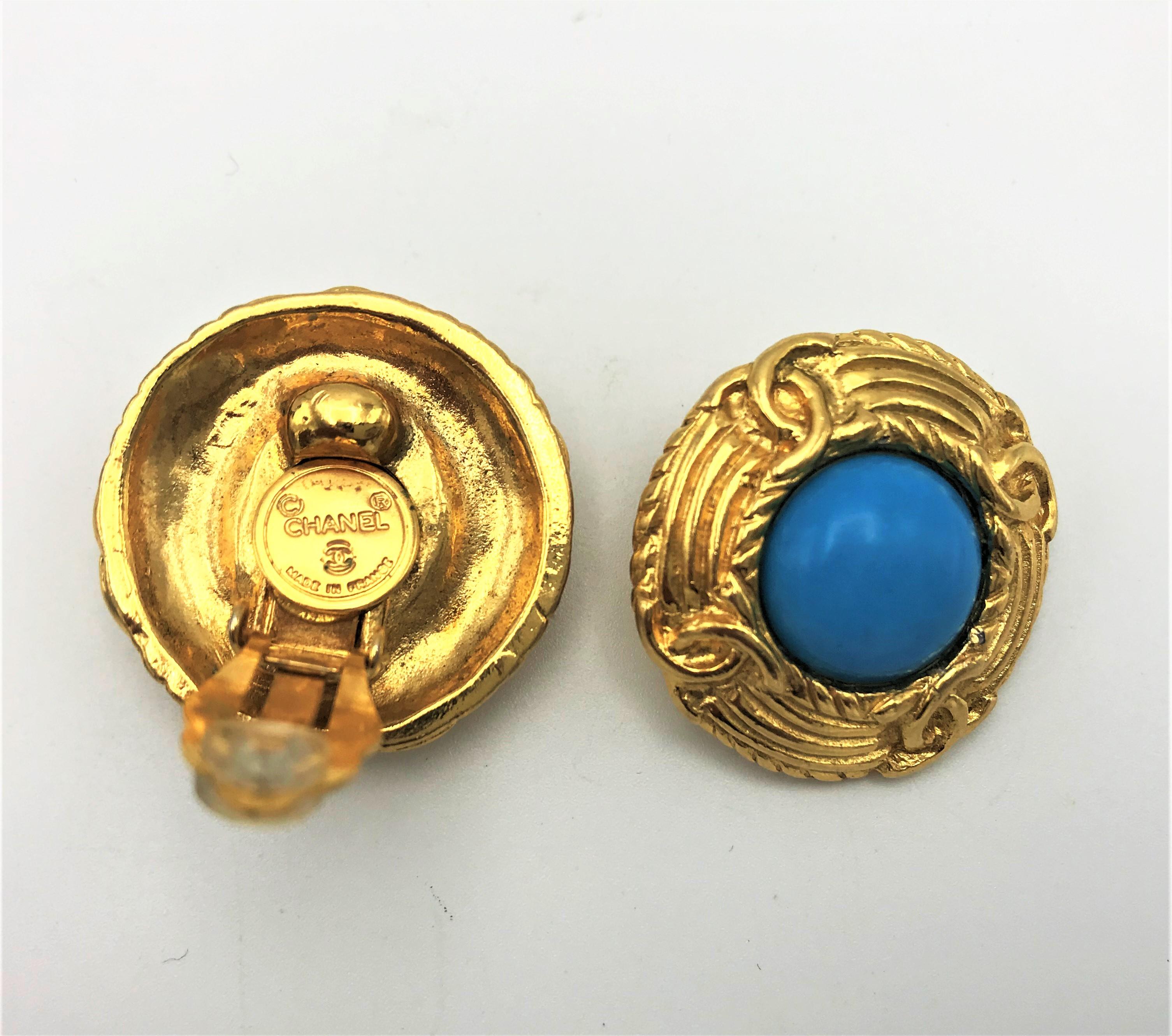 Artisan  Vintage Chanel clip-on earring Paris  70/80s  gold plate,  turquoise Cabochon For Sale