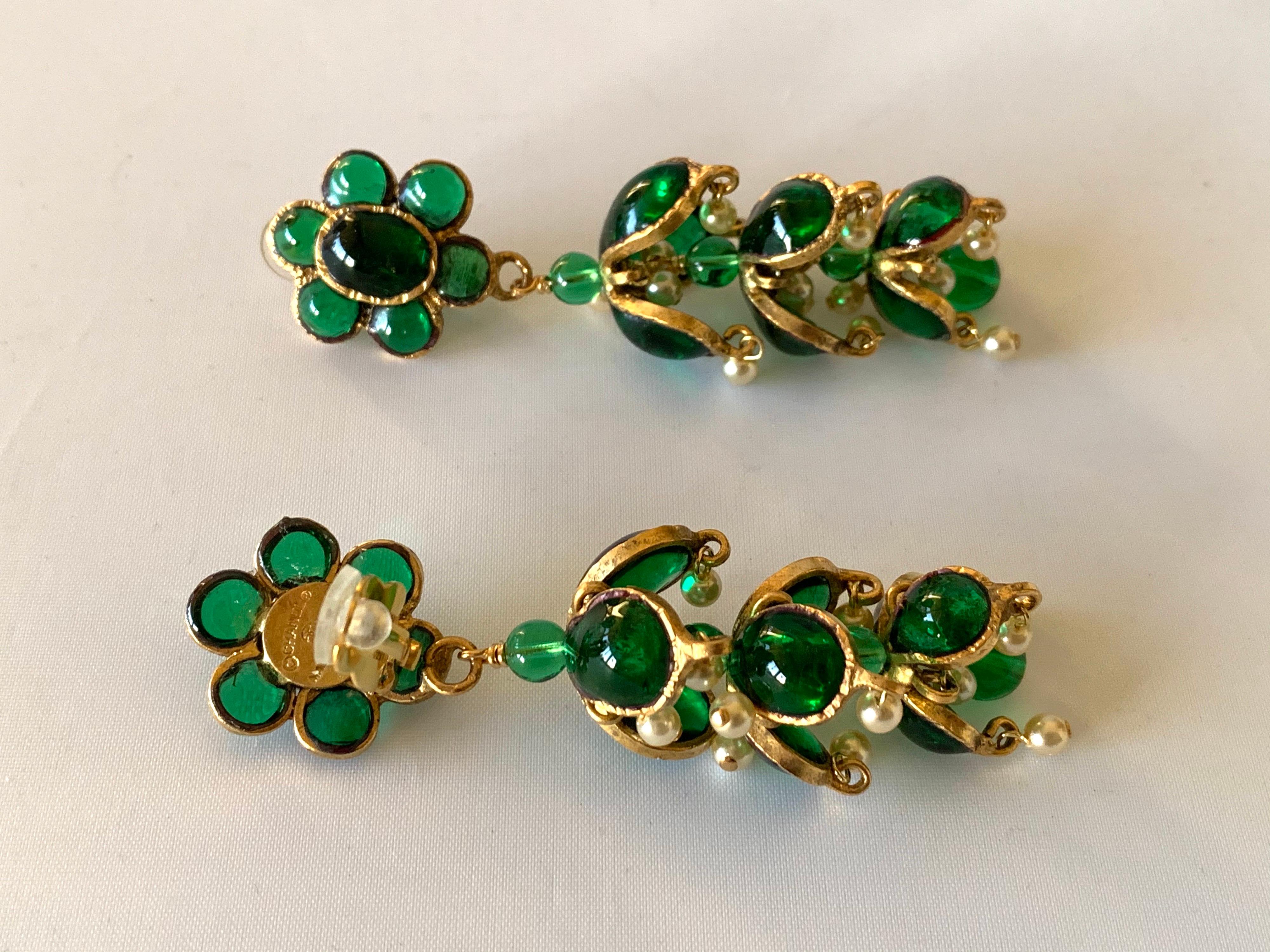 Vintage Chanel Emerald and Pearl Mughal Statement Earrings  2