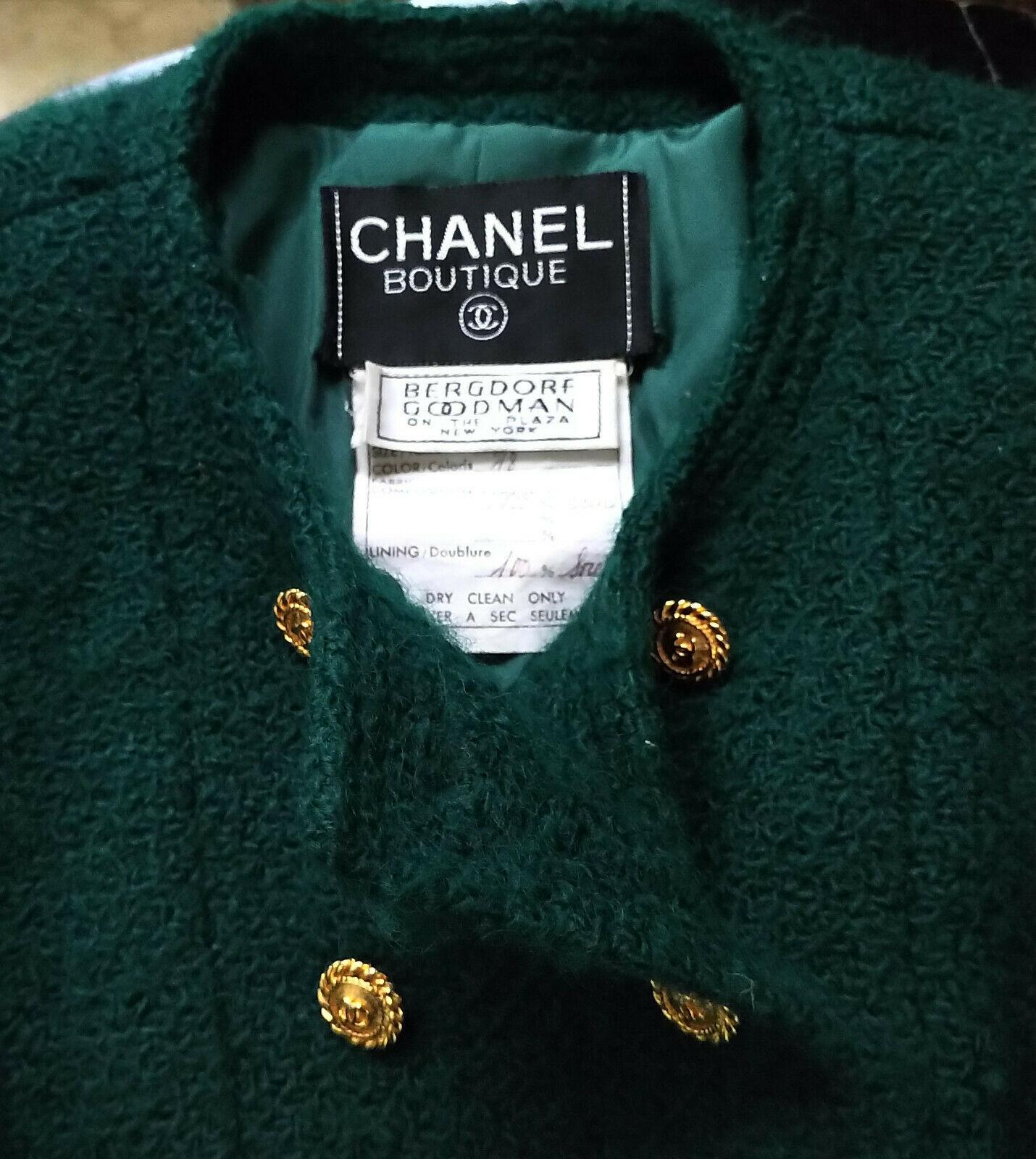 Vintage Chanel Emerald Green (24) 18K Gold CC Buttons Tweed Jacket FR 36/ US 2 4 5