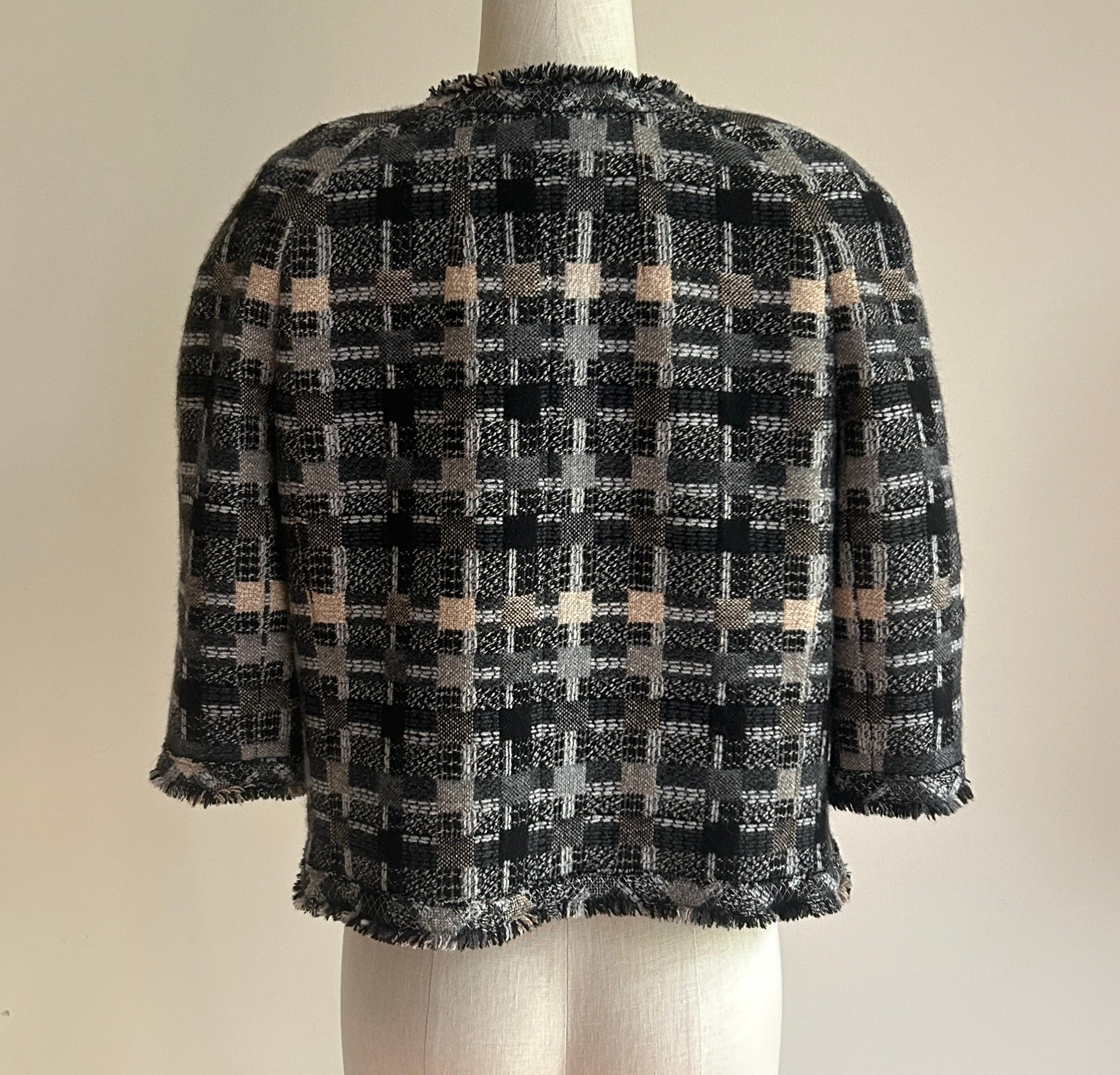 Vintage Chanel Otoño 2005 Chaqueta de tweed a cuadros grises Negro en venta