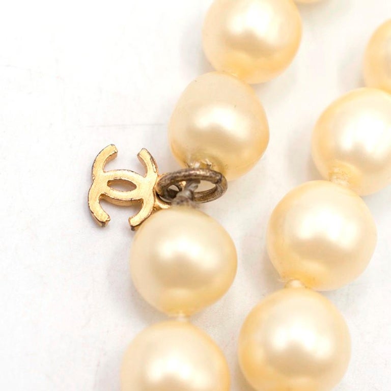 Vintage Chanel Faux Ivory Pearl Necklace at 1stDibs chanel faux pearl