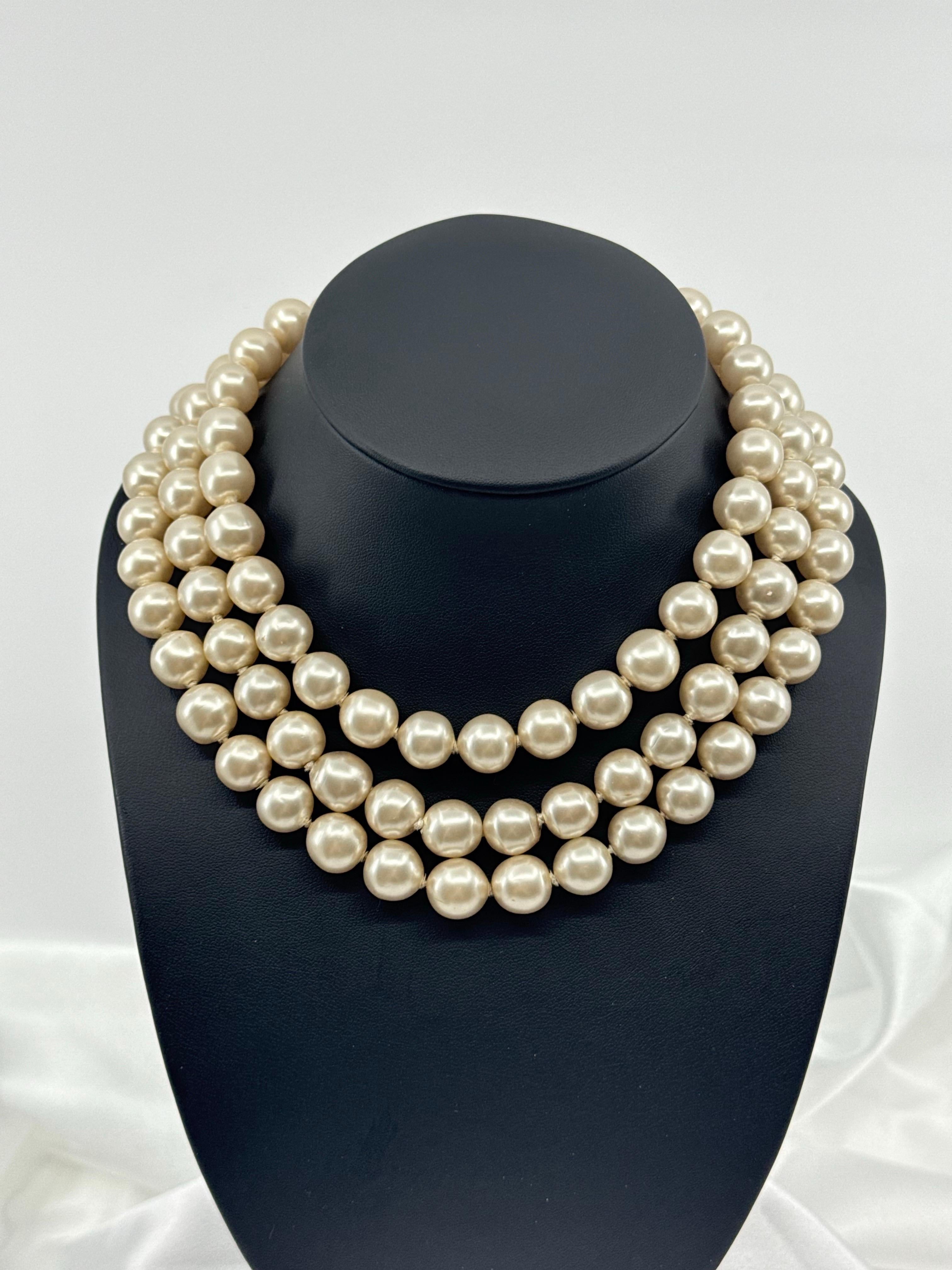 Vintage CHANEL Faux Pearl CC Logo Triple Strand Collar Necklace For Sale 1