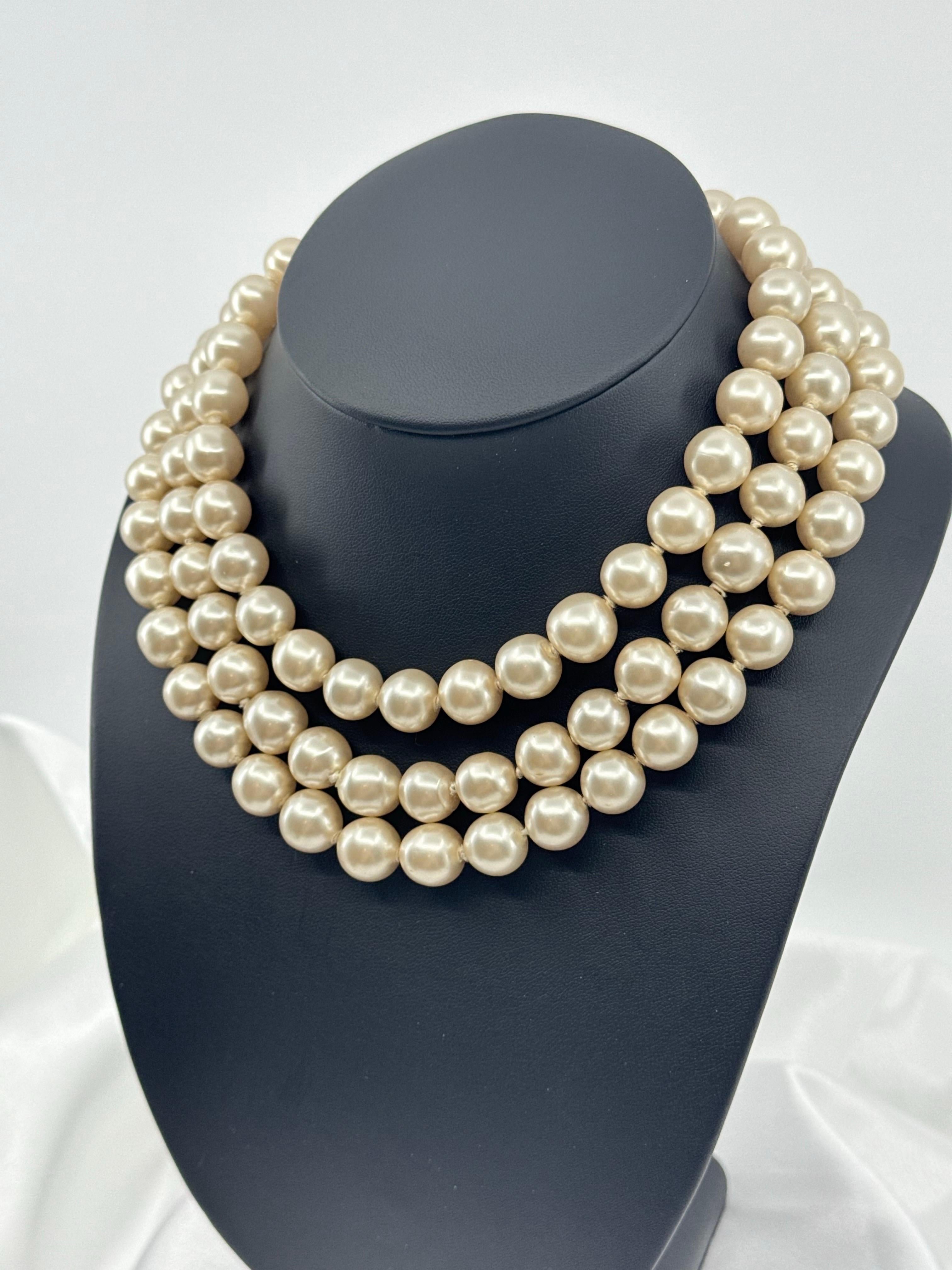 Vintage CHANEL Faux Pearl CC Logo Triple Strand Collar Necklace For Sale 2