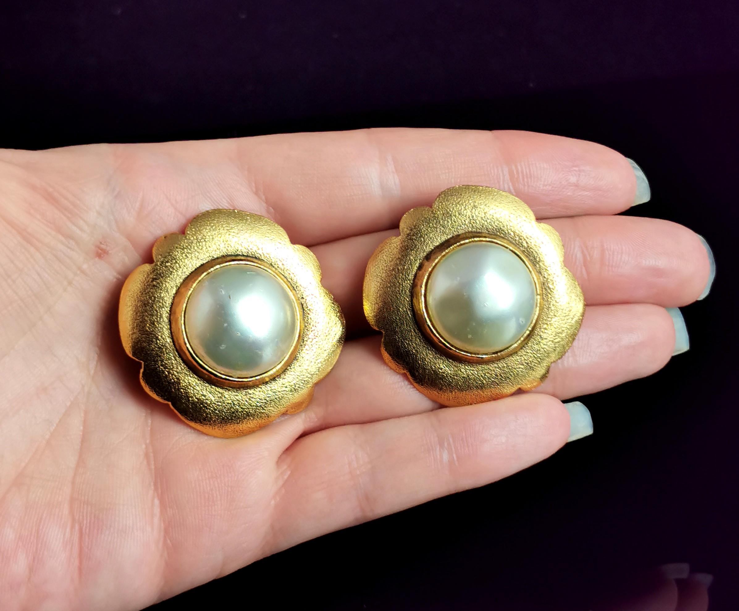 Vintage Chanel faux pearl clip on earrings, Gold tone, c1980s  For Sale 3