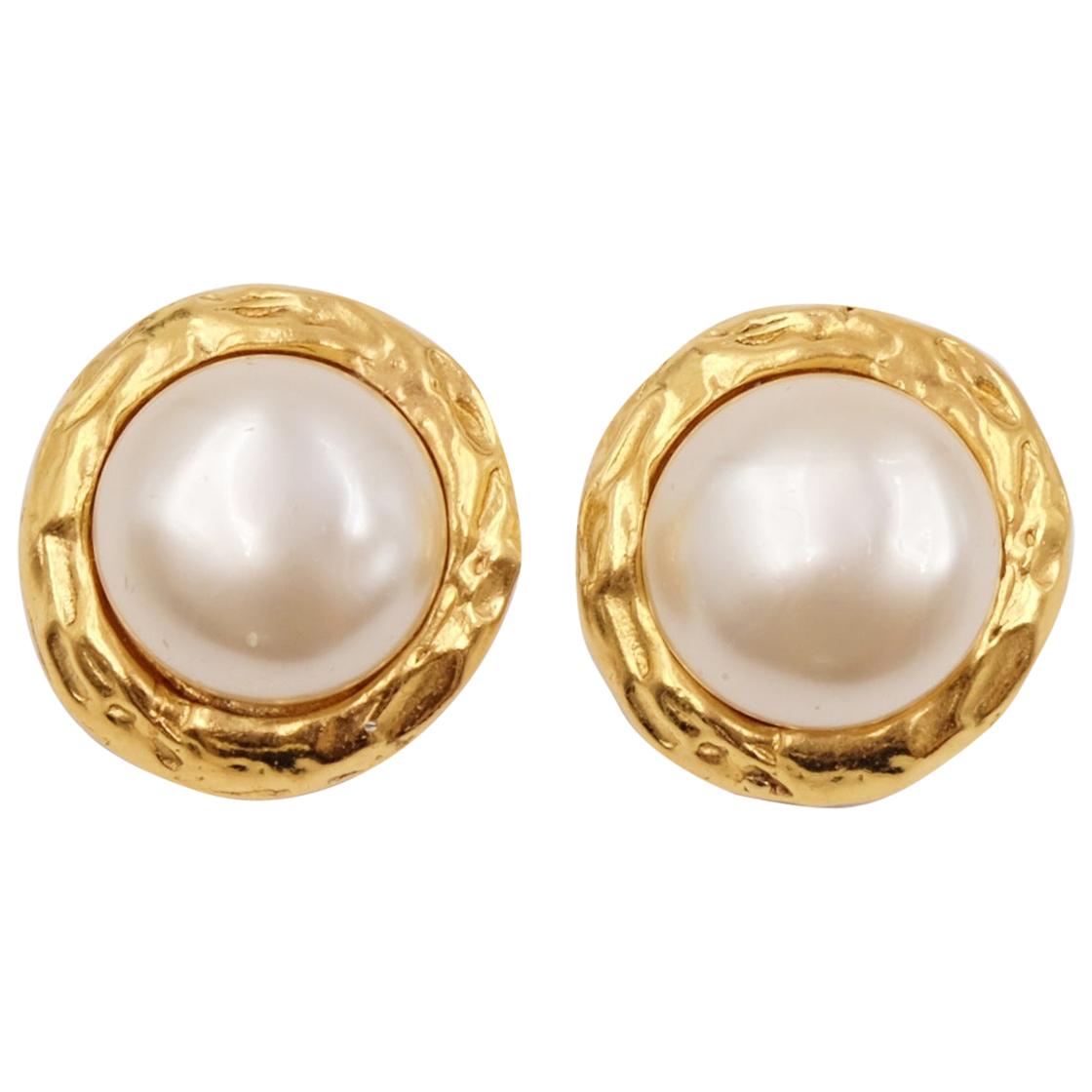CHANEL Vintage Clipon Filigree Gold  Pearls Earrings
