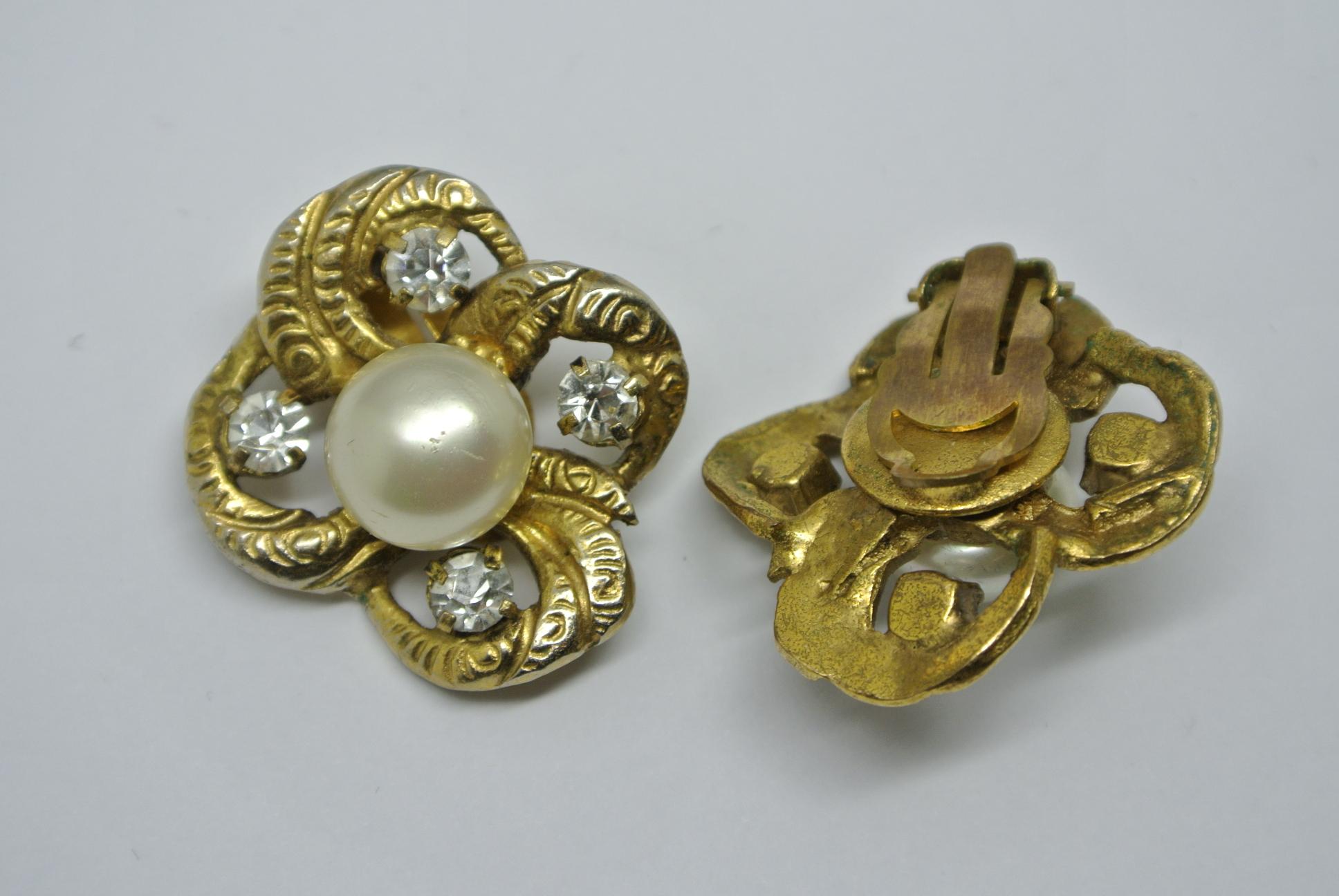 Vintage Chanel Faux Pearl Gold-Tone Earrings 1