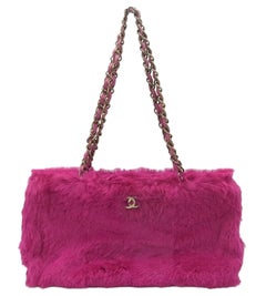 Sac à bandoulière vintage en fourrure de Chanel