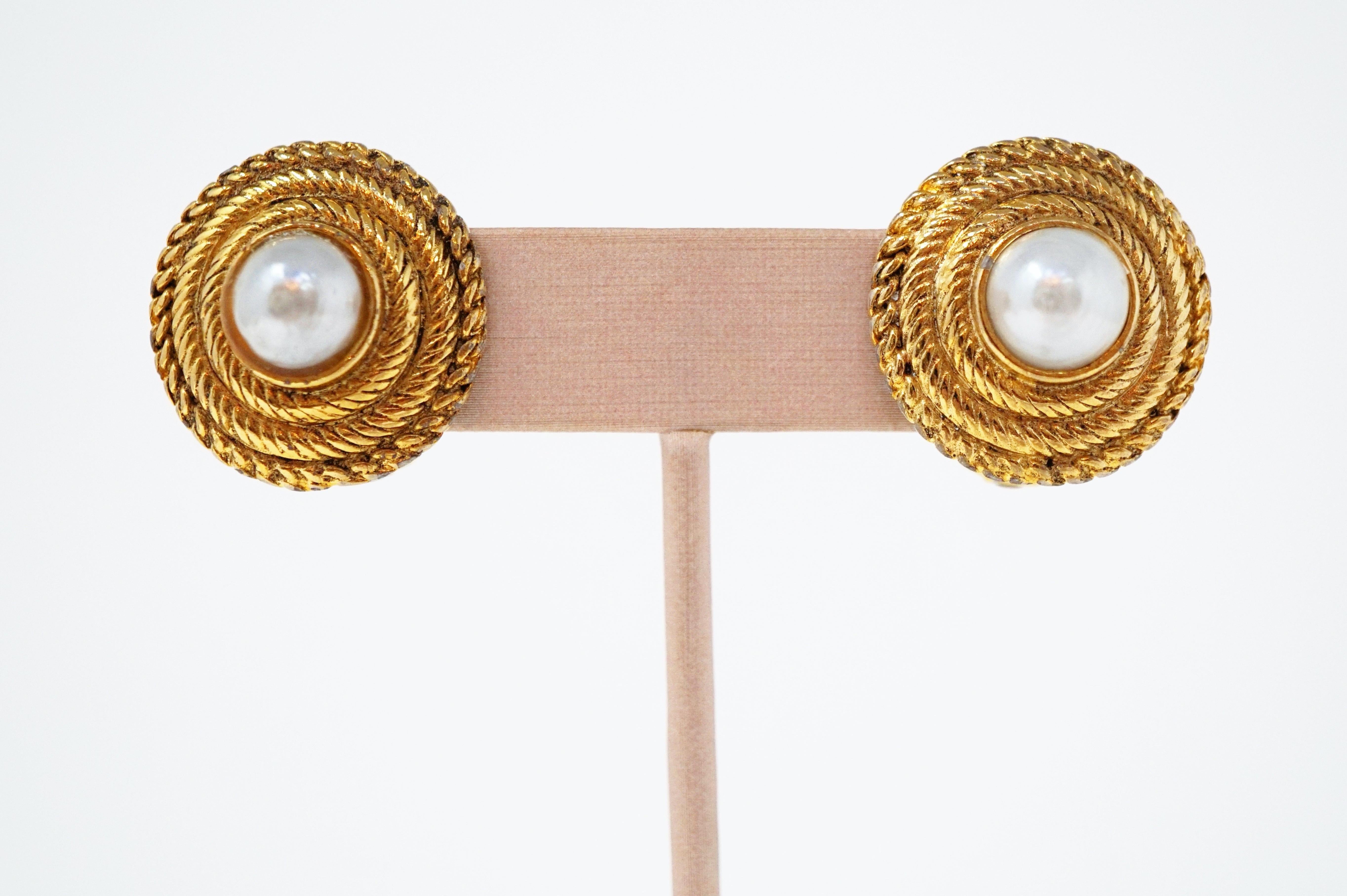 Vintage Chanel Gilded Faux Mabe Pearl Clip-On Earrings, Signed, 1985 3