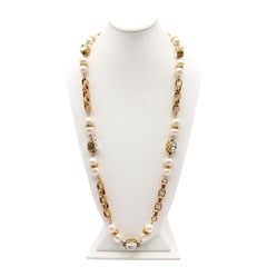 Vintage Chanel Gilt Quilted Diamanté Faux Pearl Sautoire