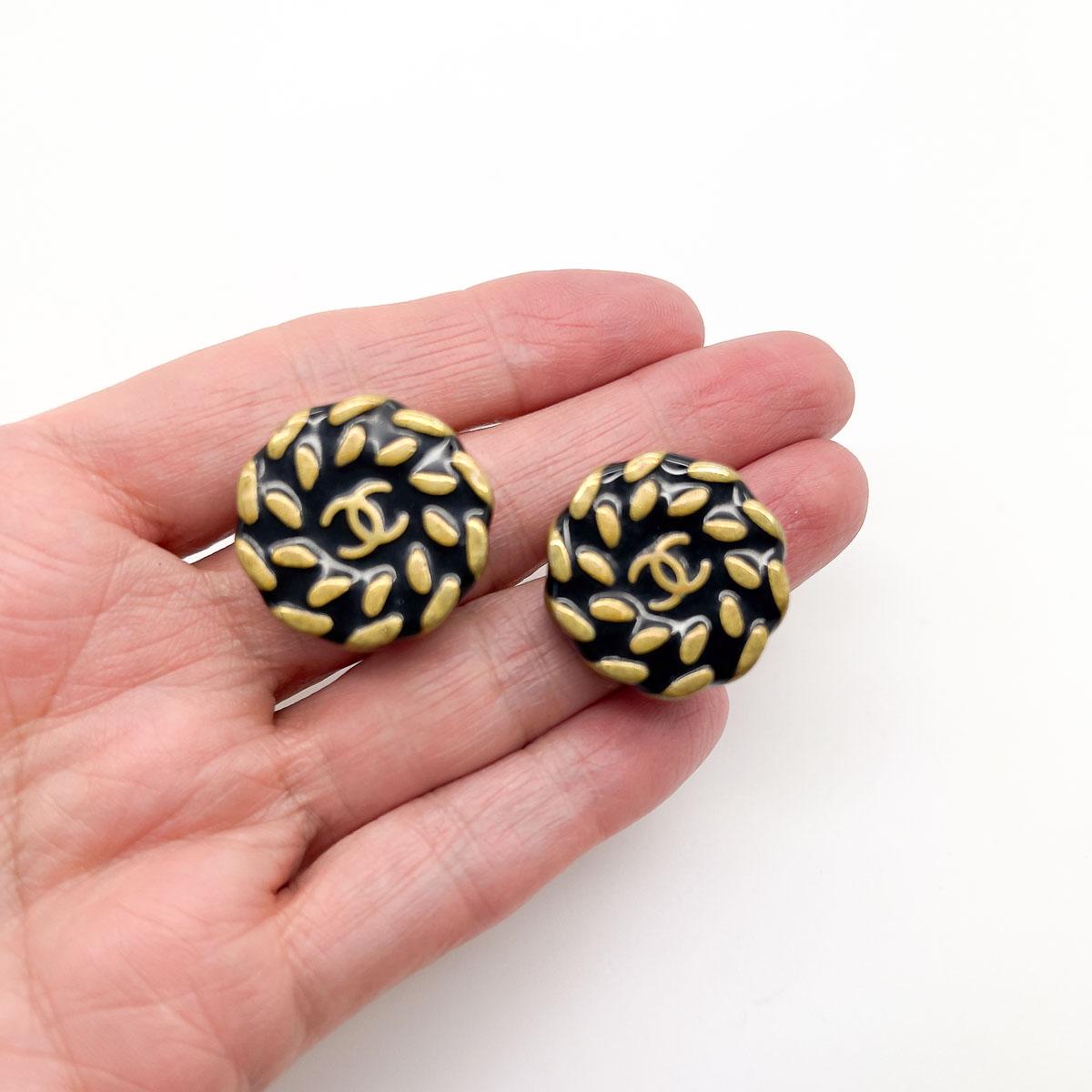 A pair of Vintage Chanel Nautical Earrings from the Lagerfeld's golden era of the 1990s. The perfect embodiment of the House of Chanel combining the iconic CC logo with Coco's nautical style. Invest in Chanel's legendary heritage and elevate your
