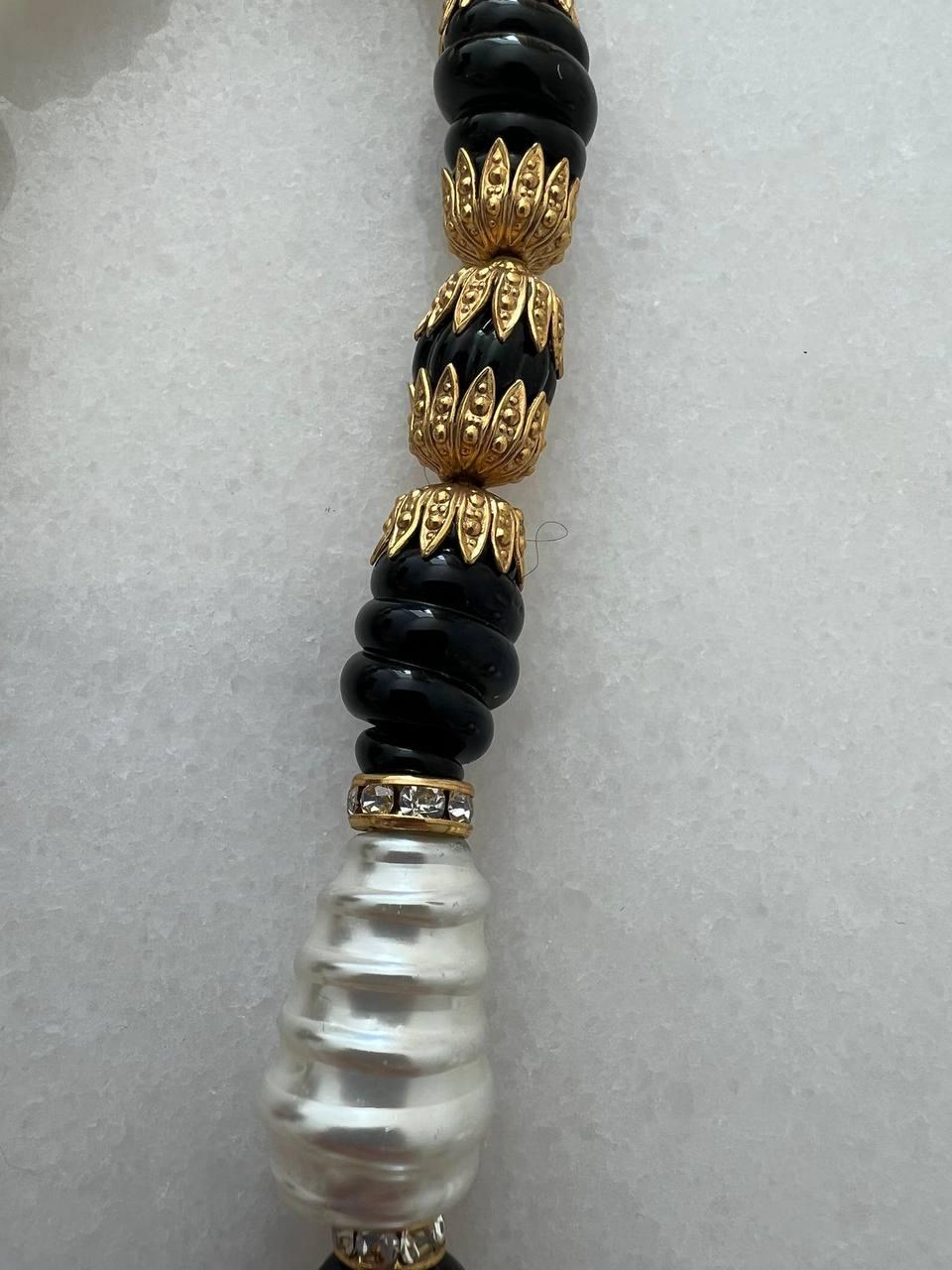 Vintage Chanel Glass Pearl and Strass Black&White Necklace, 1985 For Sale 1